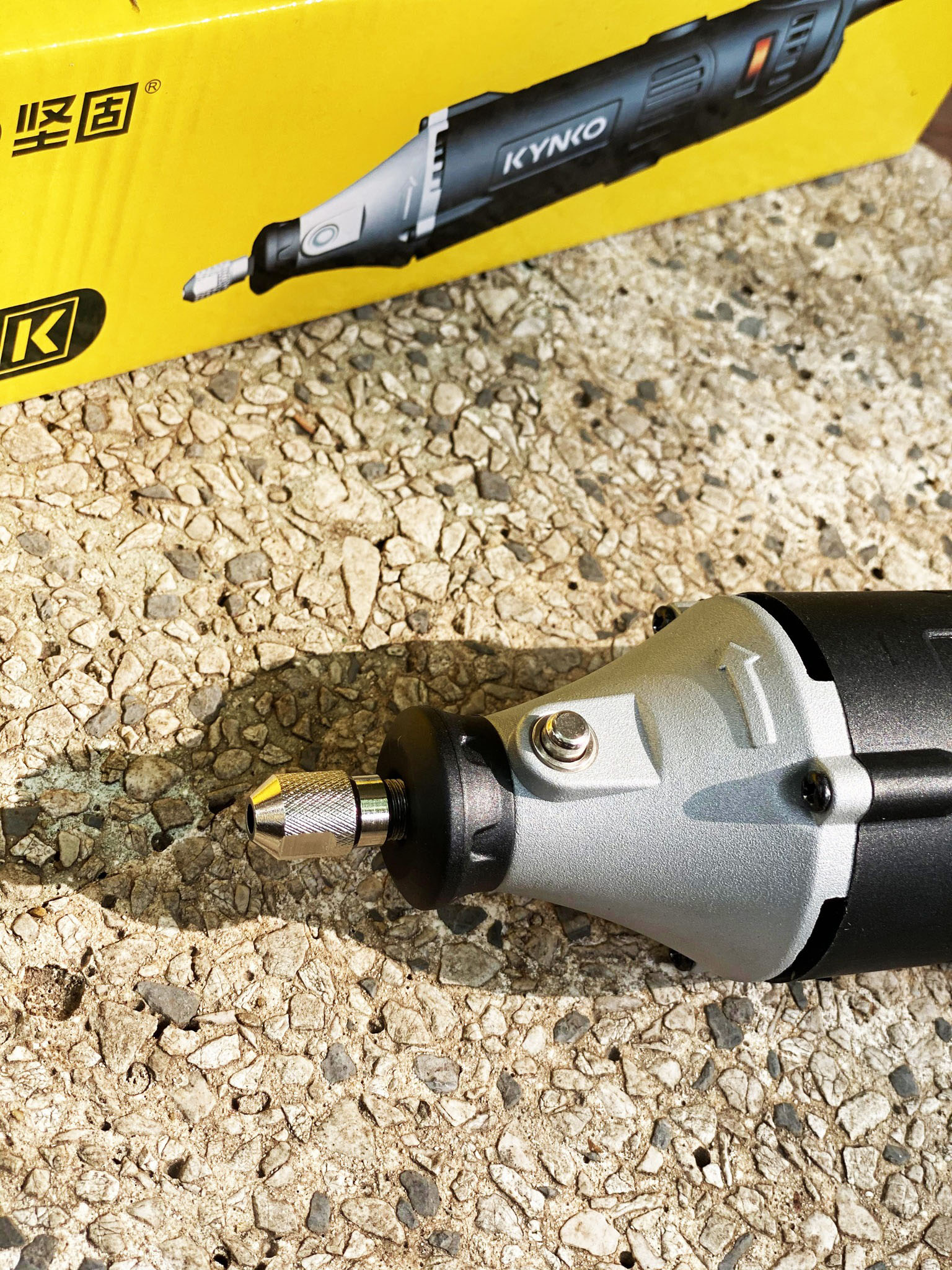 MÁY MÀI KHUÔN LỖ KYNKO CÓ ĐIỀU TỐC KD93 (#6931)