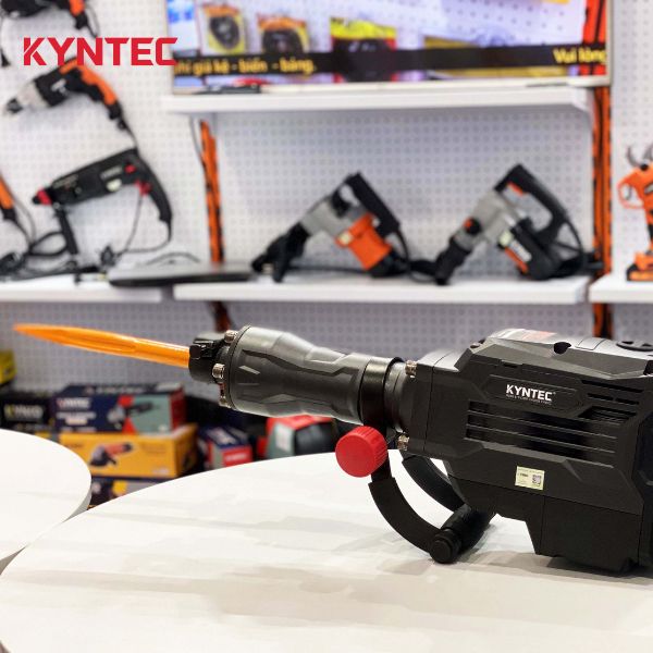 MÁY ĐỤC BÊ TÔNG KYNTEC - KT08 - 150