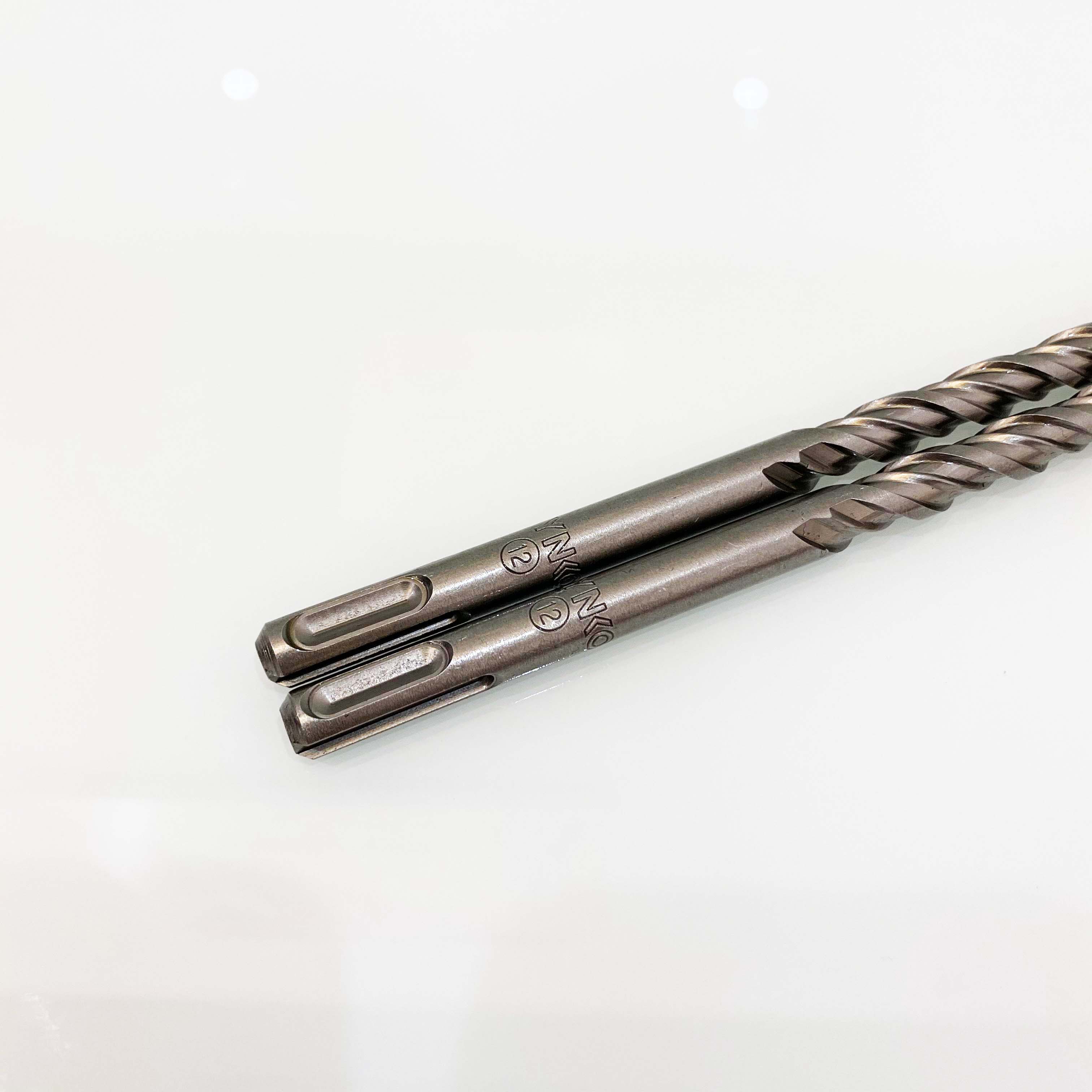 PHI Ø 12 DÀI 100CM 1M MŨI KHOAN BÊ TÔNG SDS XUYÊN TƯỜNG ĐẦU THẬP KYNKO MKBTXT-121000