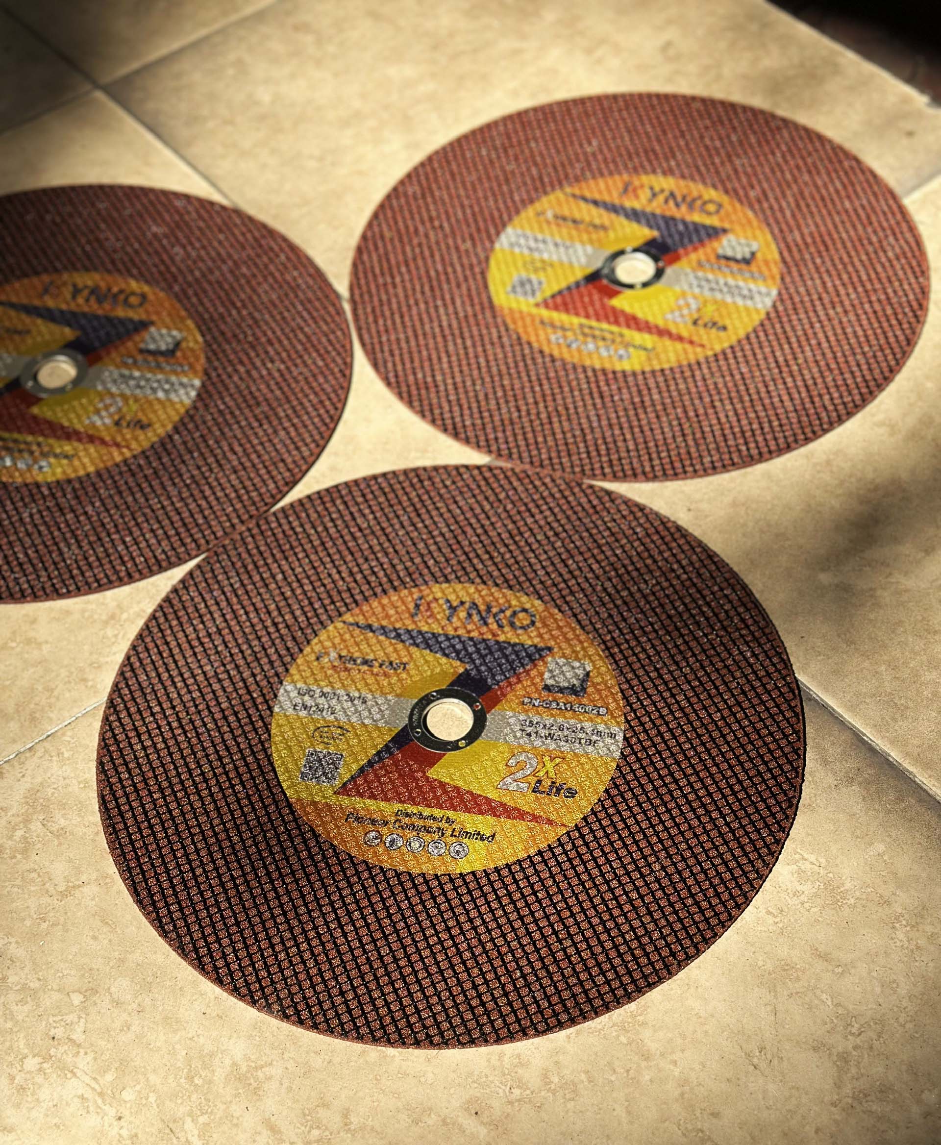 ĐÁ CẮT 355 CAO CẤP CHÍNH HÃNG KYNKO PN - CSA14002P