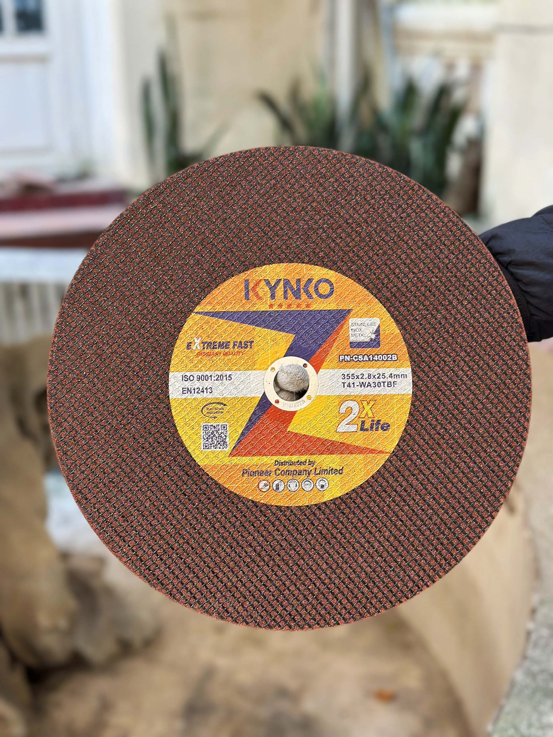 ĐÁ CẮT 355 CAO CẤP CHÍNH HÃNG KYNKO PN - CSA14002P