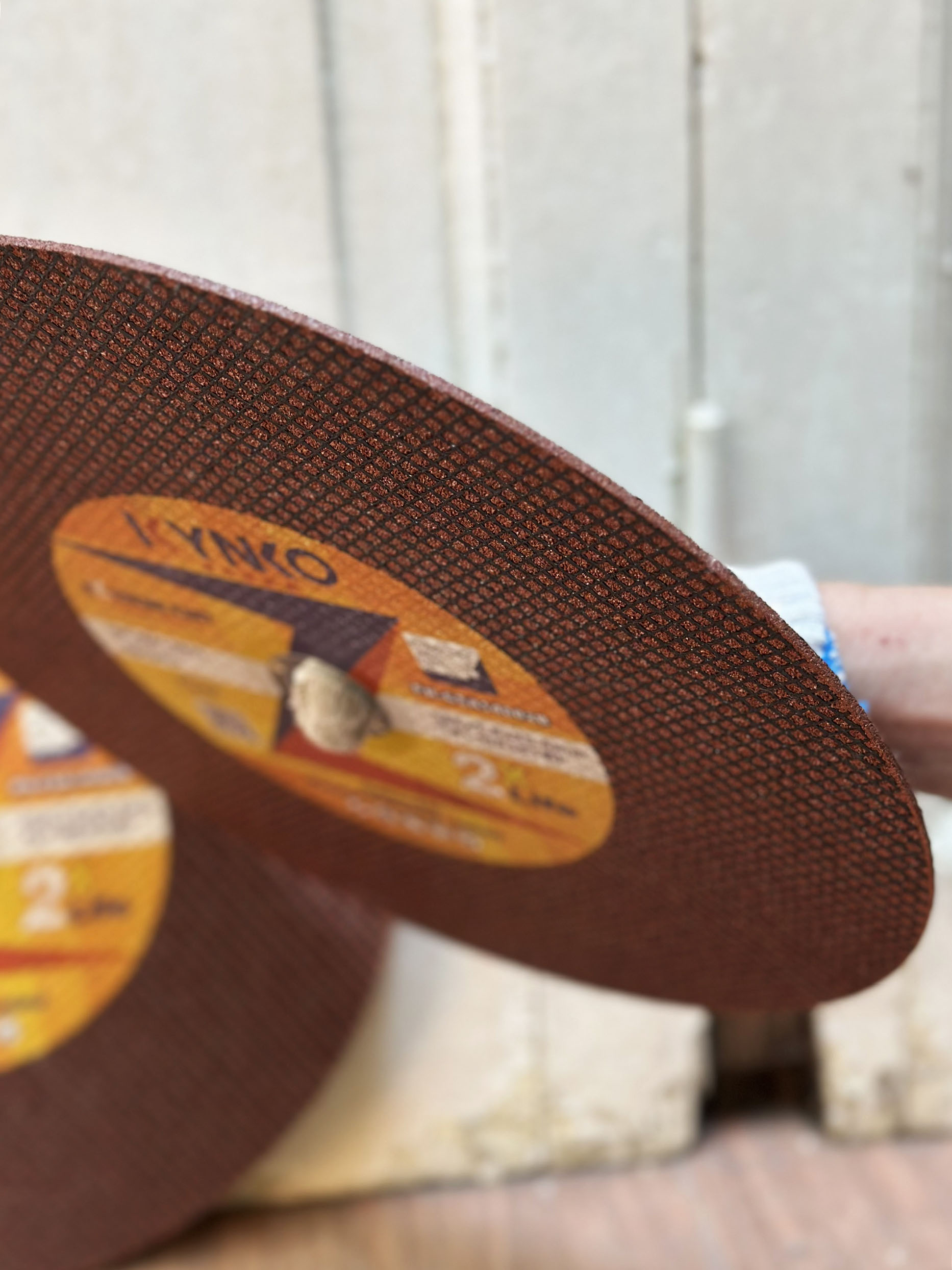 ĐÁ CẮT 355 CAO CẤP CHÍNH HÃNG KYNKO PN - CSA14002P