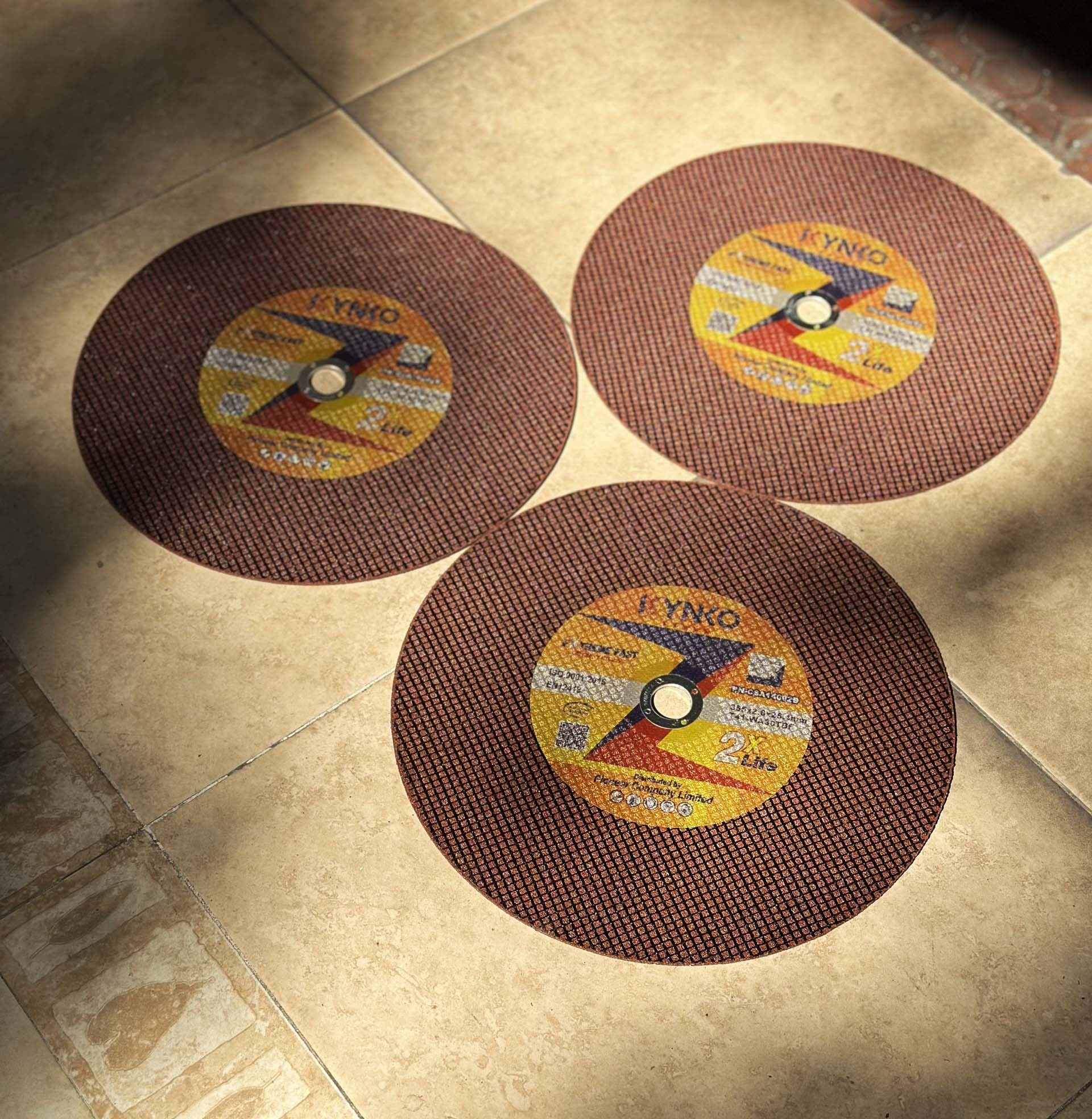 ĐÁ CẮT 355 CAO CẤP CHÍNH HÃNG KYNKO PN - CSA14002P