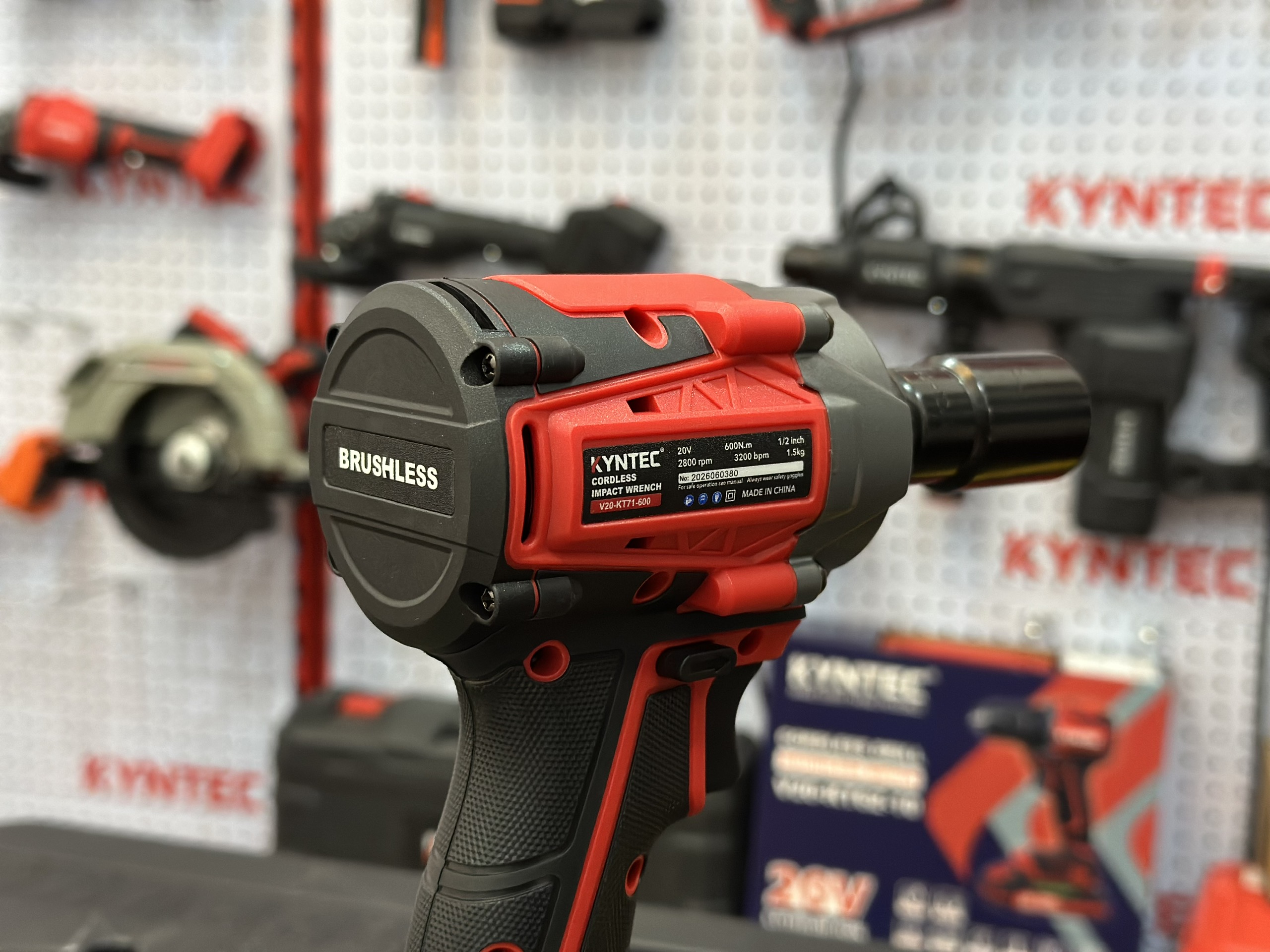 THÂN MÁY SIẾT ỐC PIN 600N KYNTEC KT71
