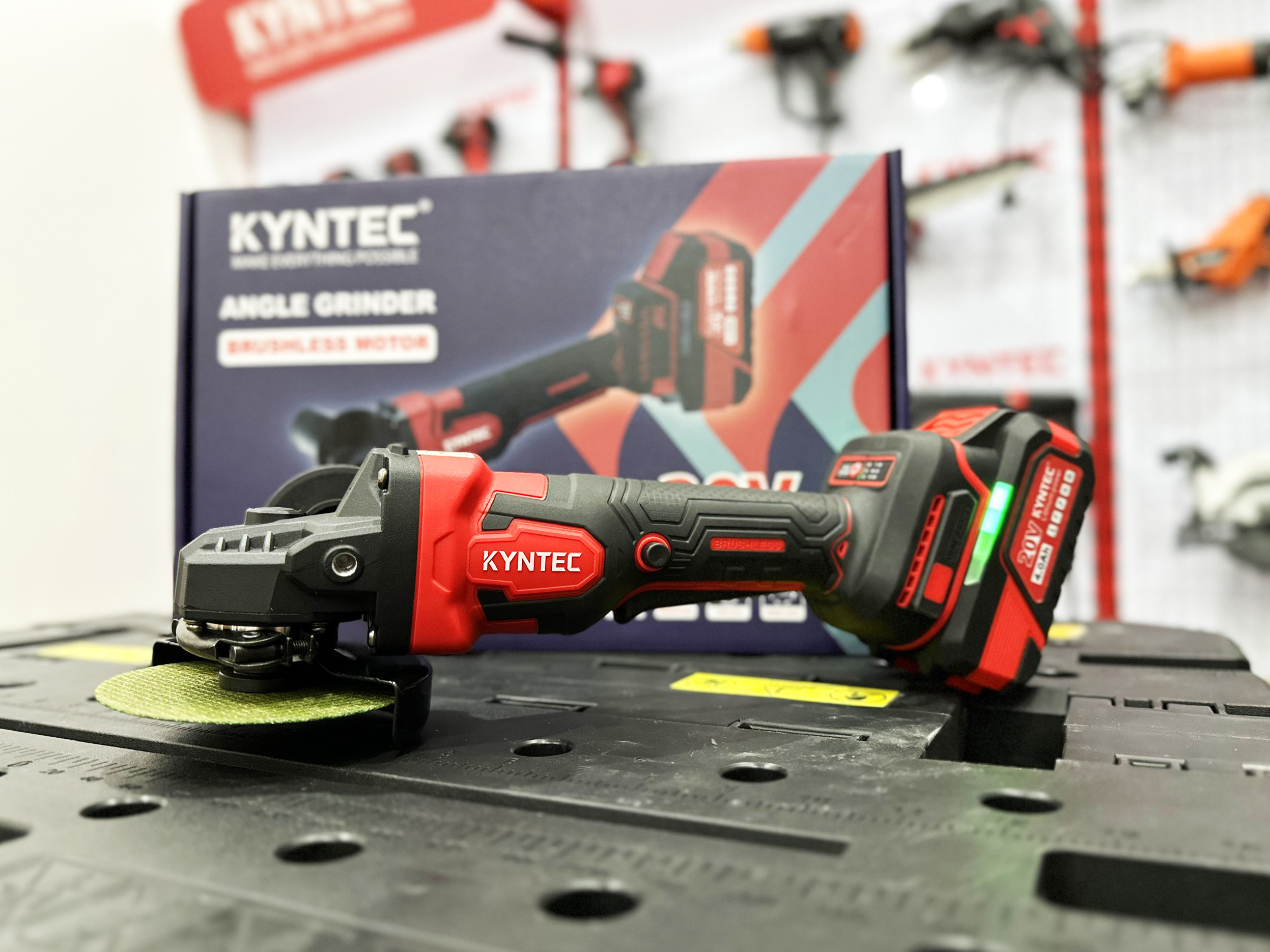 THÂN MÁY MÀI PIN 100 KYNTEC KT55 CHO THỢ CƠ KHÍ CÔNG TRÌNH