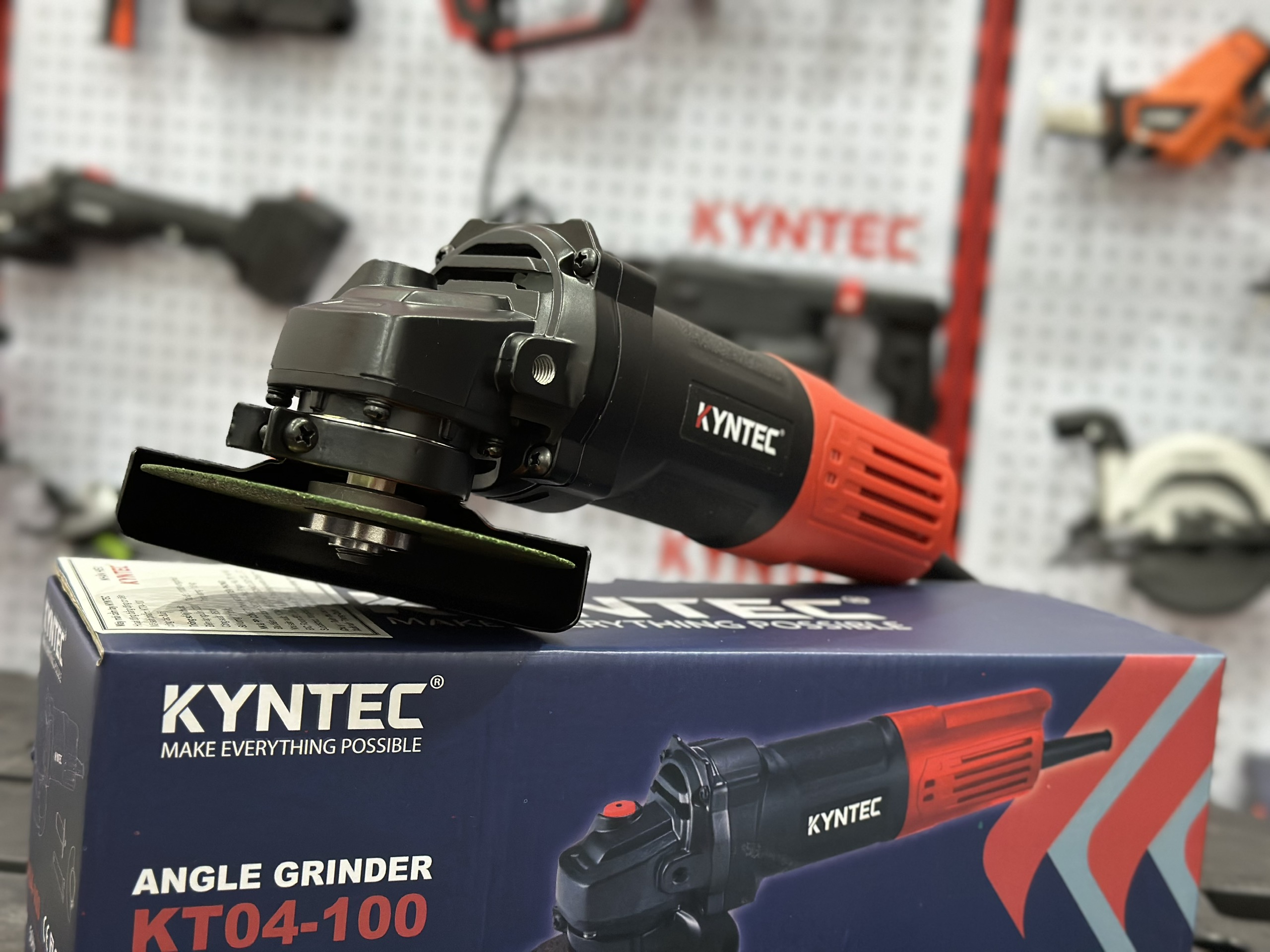 MÁY MÀI CÔNG TẮC ĐUÔI 850W KYNTEC KT04 - 100