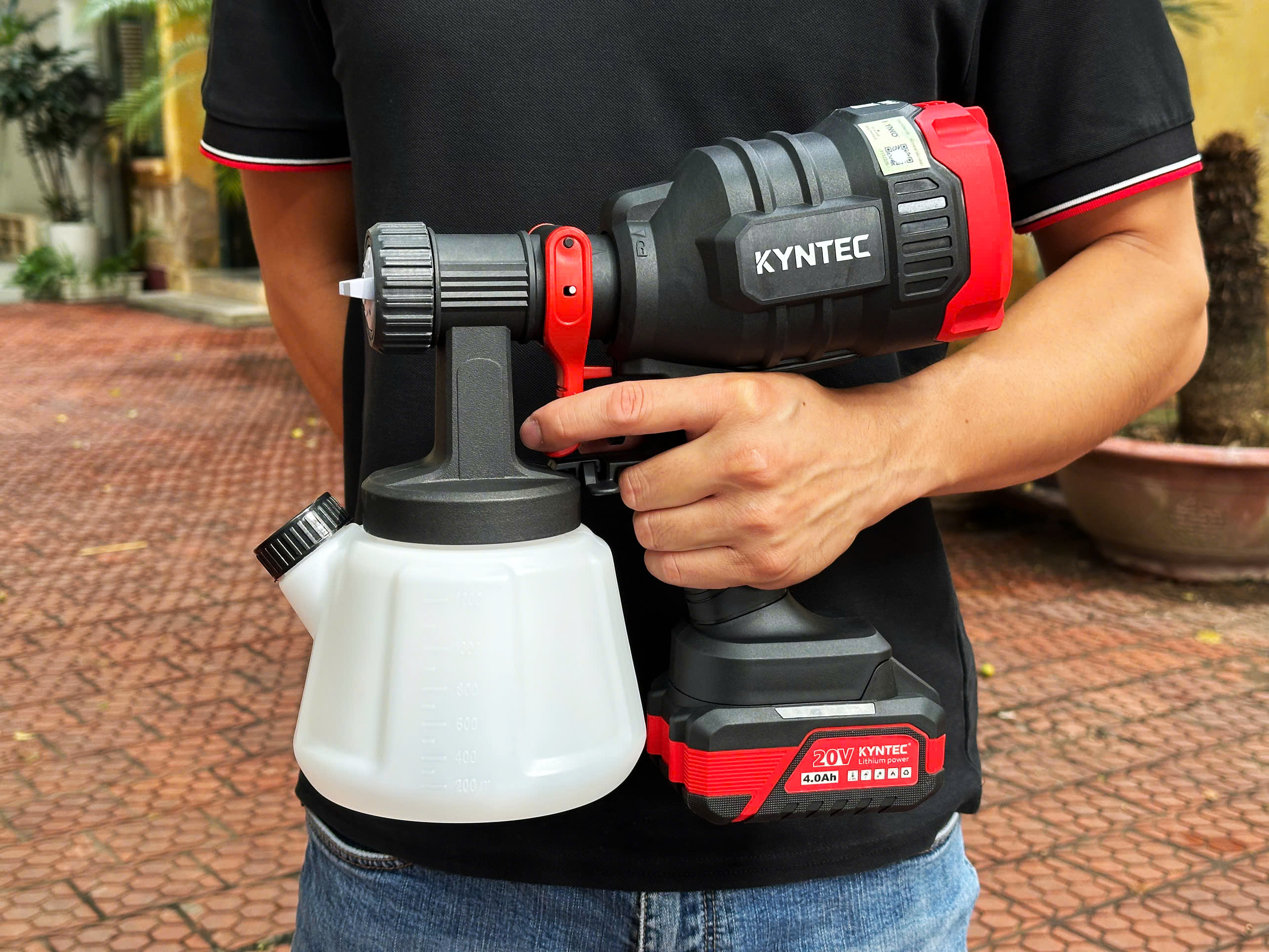 THÂN MÁY PHUN SƠN PIN KYNTEC CHÂN PHỔ THÔNG KT81 - 1200