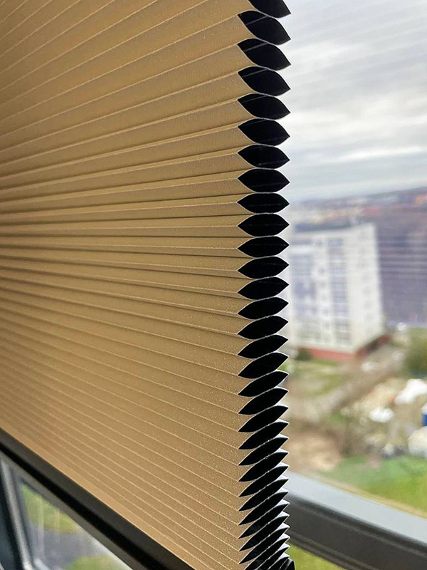 rem-to-ong-hien-dai-giam-nong-cho-khong-gian-song