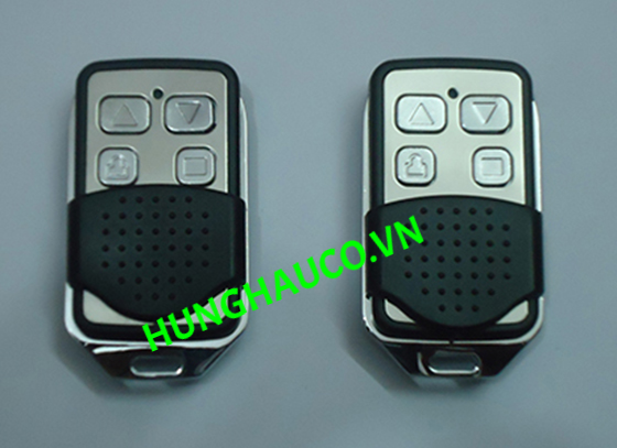 Kylin remote cửa cuốn được đánh giá cao về tính năng và tiện ích, giúp người sử dụng dễ dàng điều khiển cửa cuốn từ xa mà không cần phải tiếp xúc trực tiếp với nó. Với Kylin remote cửa cuốn, bạn có thể mở cửa một cách an toàn và tiện lợi.