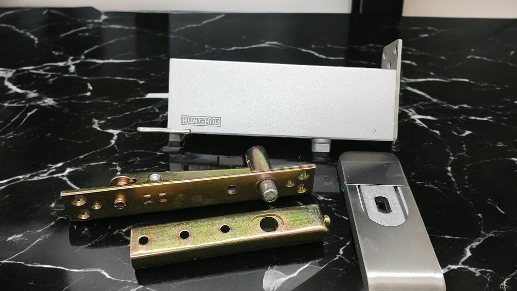 Bản lề trục xoay thủy lực (gắn âm góc) - cho cửa gỗ