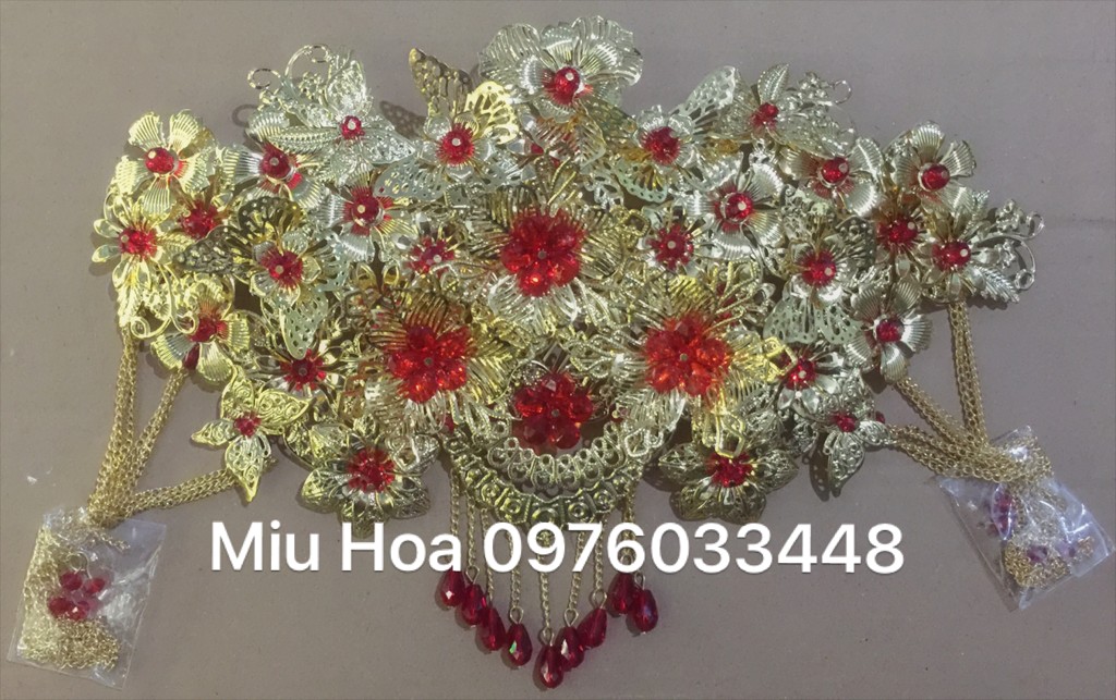 Mẫu vòng cổ biểu diễn 09
