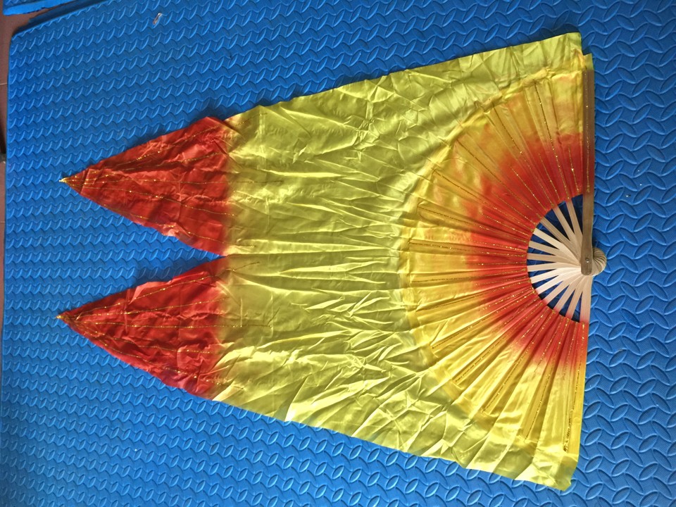 Quạt múa 125