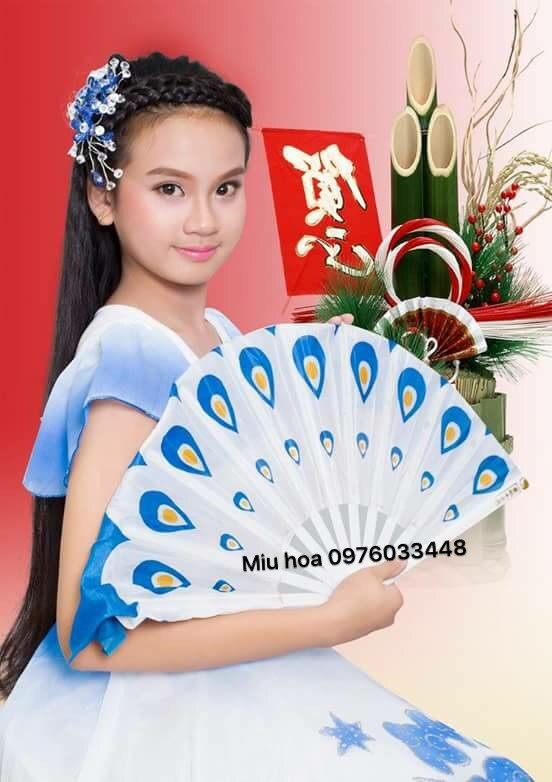 Quạt múa 33