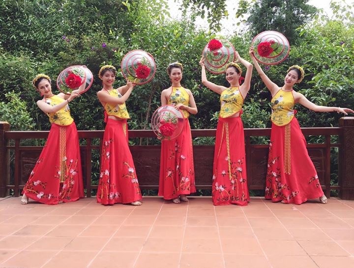 Mẫu nón 24