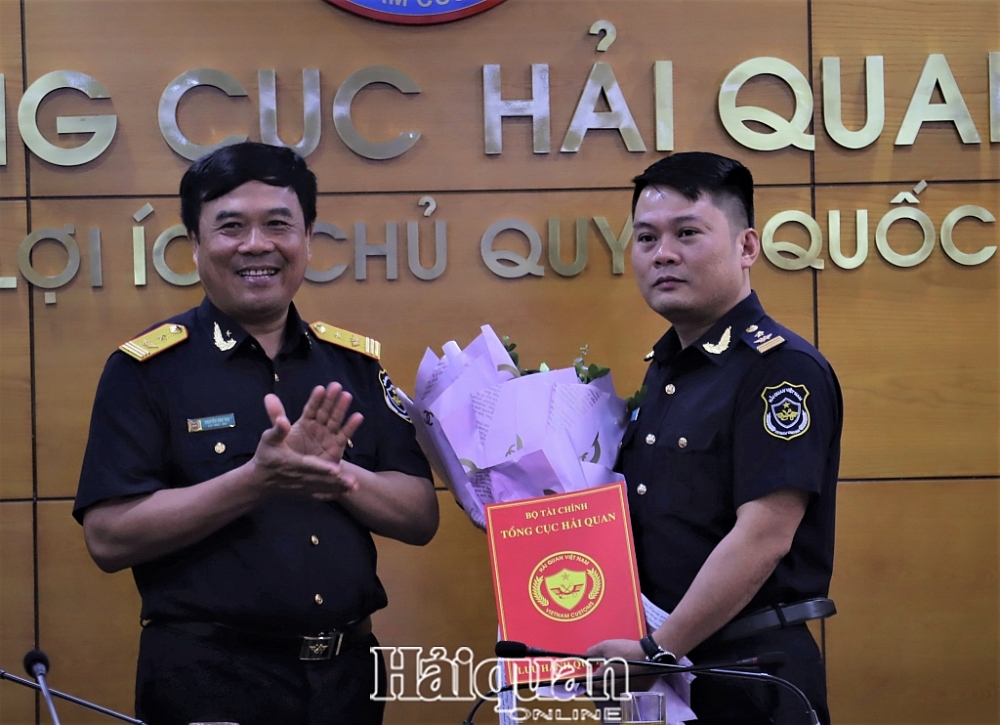 APPOINTING MR. NGUYEN THANH SON AS DEPUTY CHIEF OF THE OFFICE OF THE GENERAL DEPARTMENT OF CUSTOMS