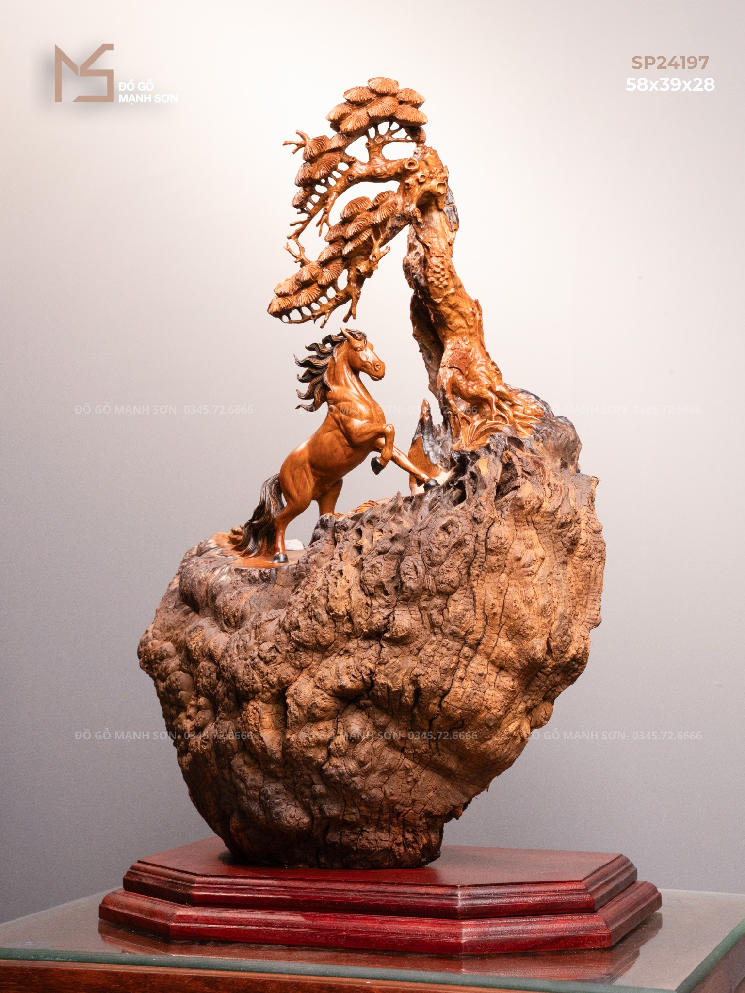 TƯỢNG NHẤT MÃ NU SI ĐÁ