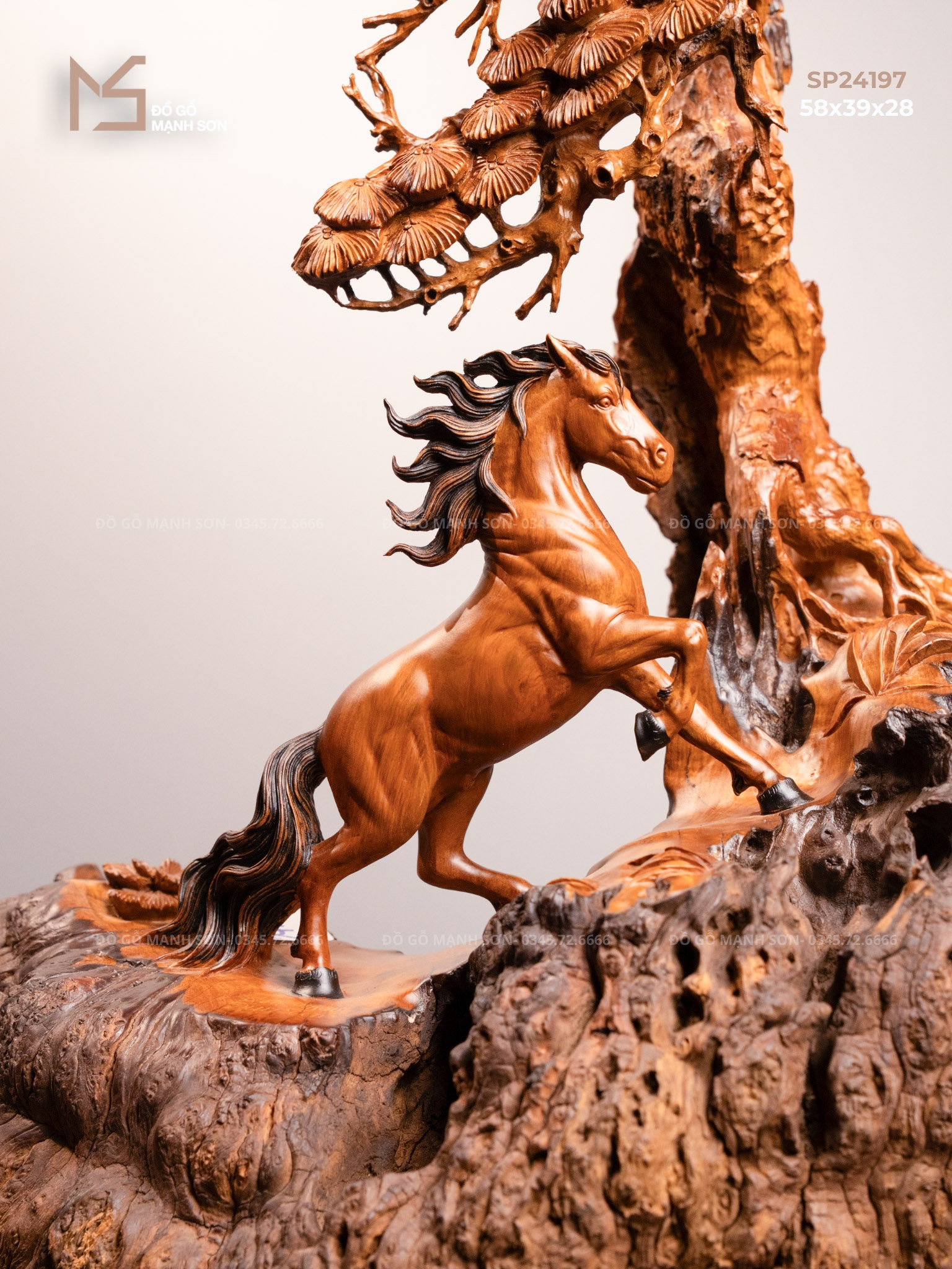 TƯỢNG NHẤT MÃ NU SI ĐÁ