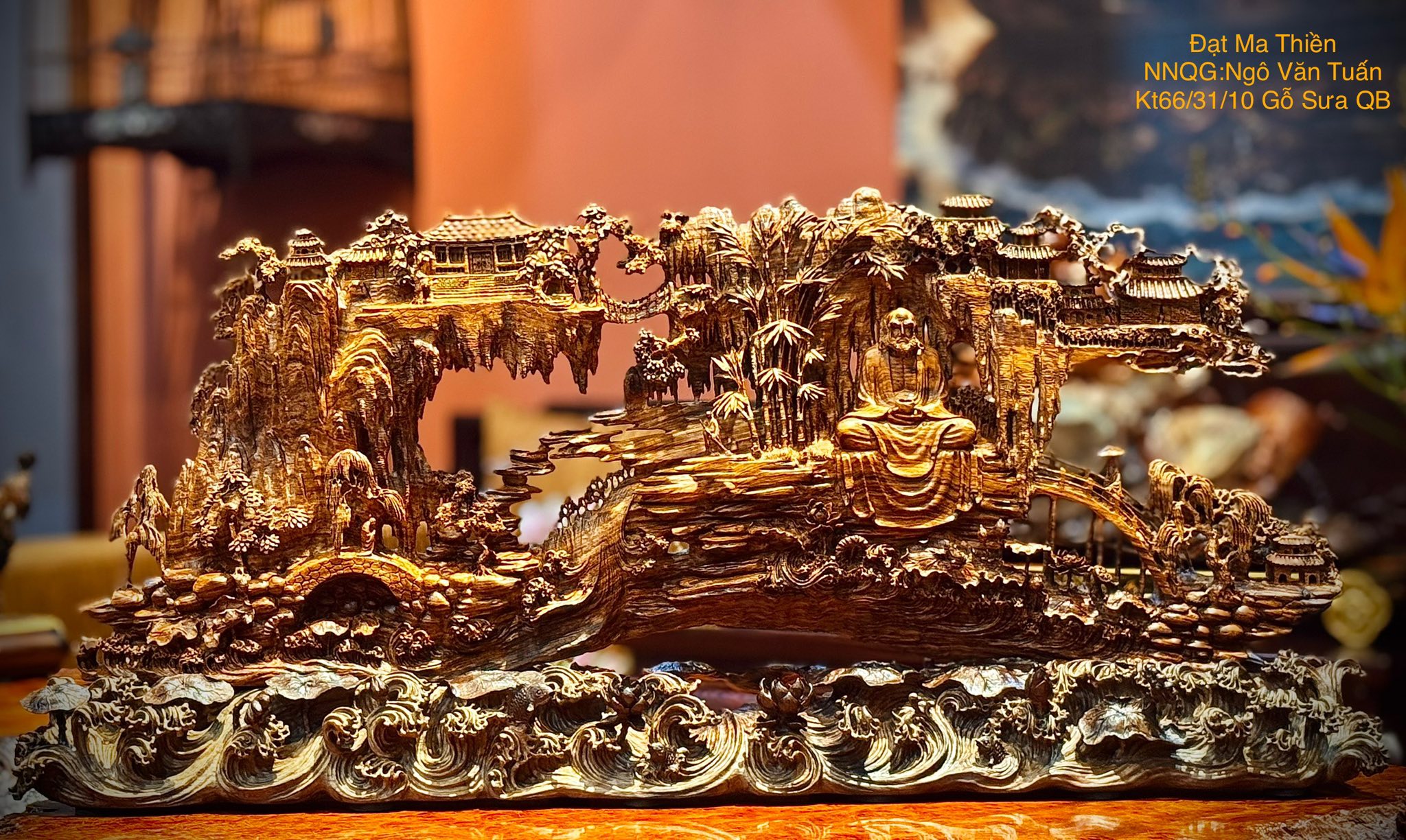 TƯỢNG ĐẠT MA NGỒI THIỀN GỖ SƯA