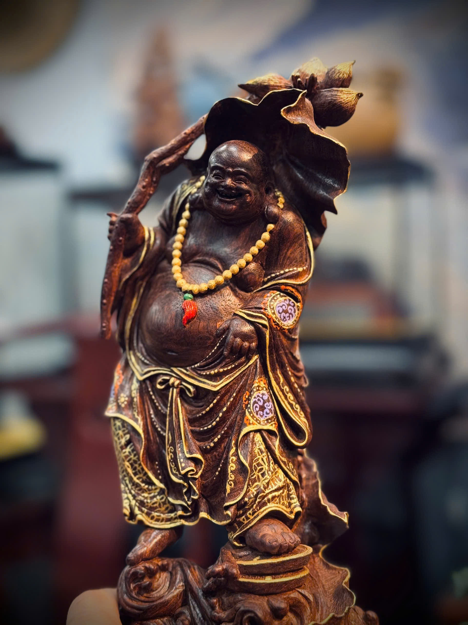 TƯỢNG DI LẶC GỖ SƯA