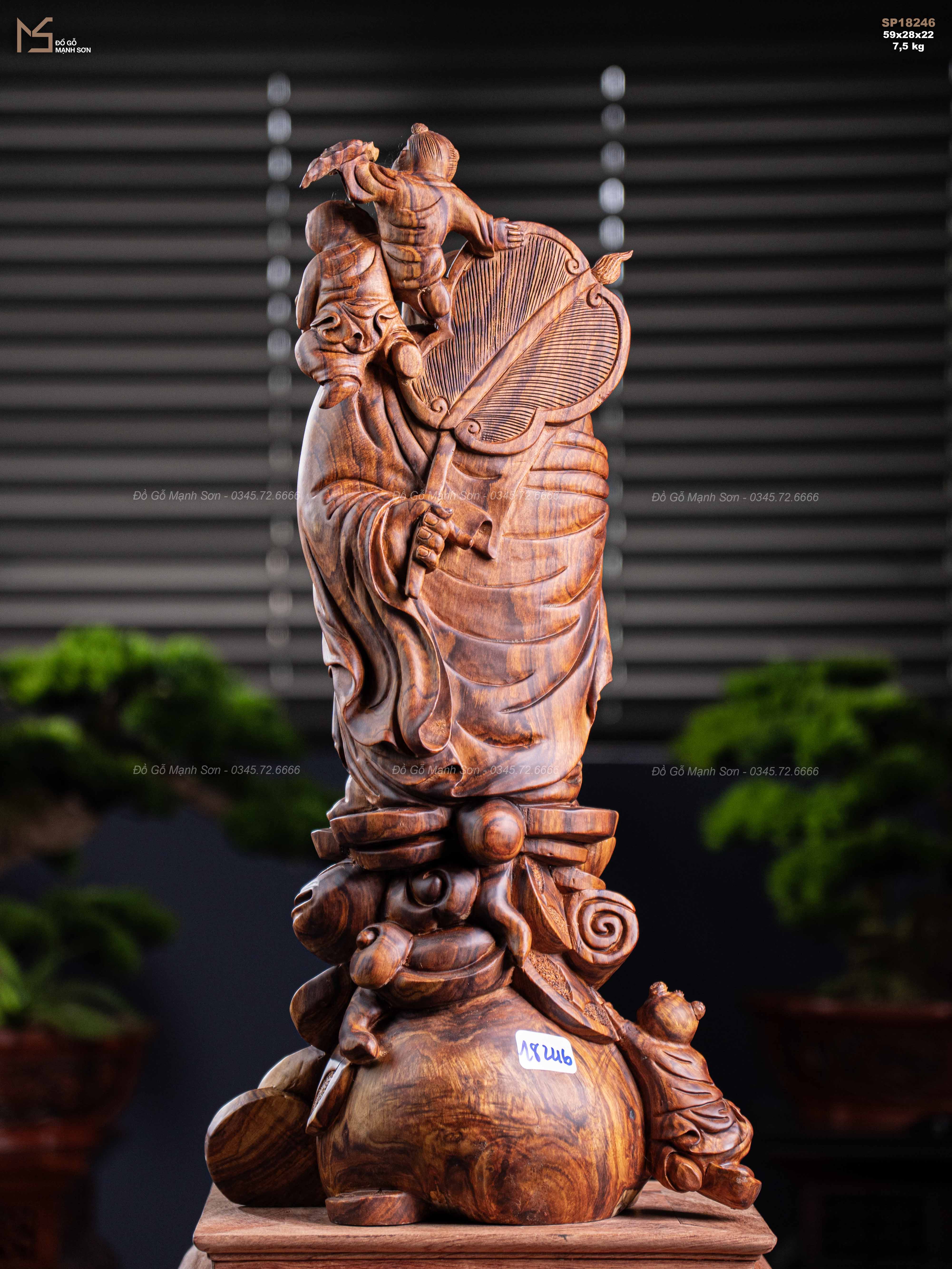 TƯỢNG GỖ DI LẶC NHỊ PHÚC DÁNG ĐỨNG - GỖ SƯA