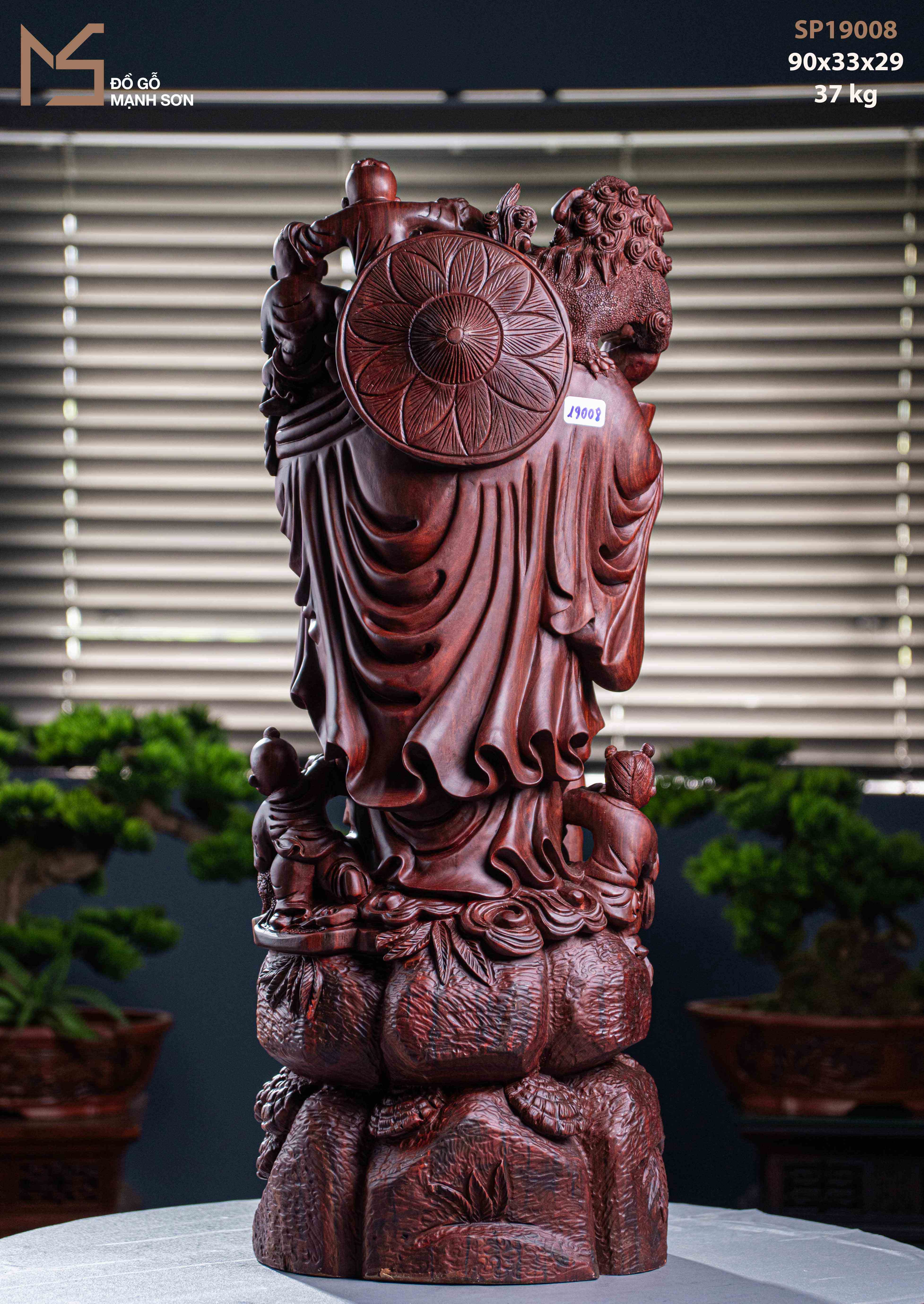 nổi bật