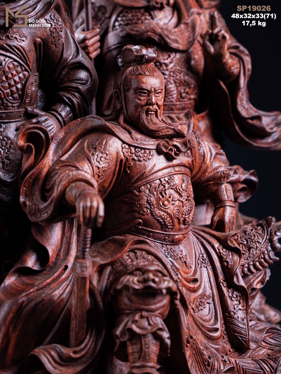 TƯỢNG TAM VỊ ANH HÙNG - GỖ TỬ ĐÀN