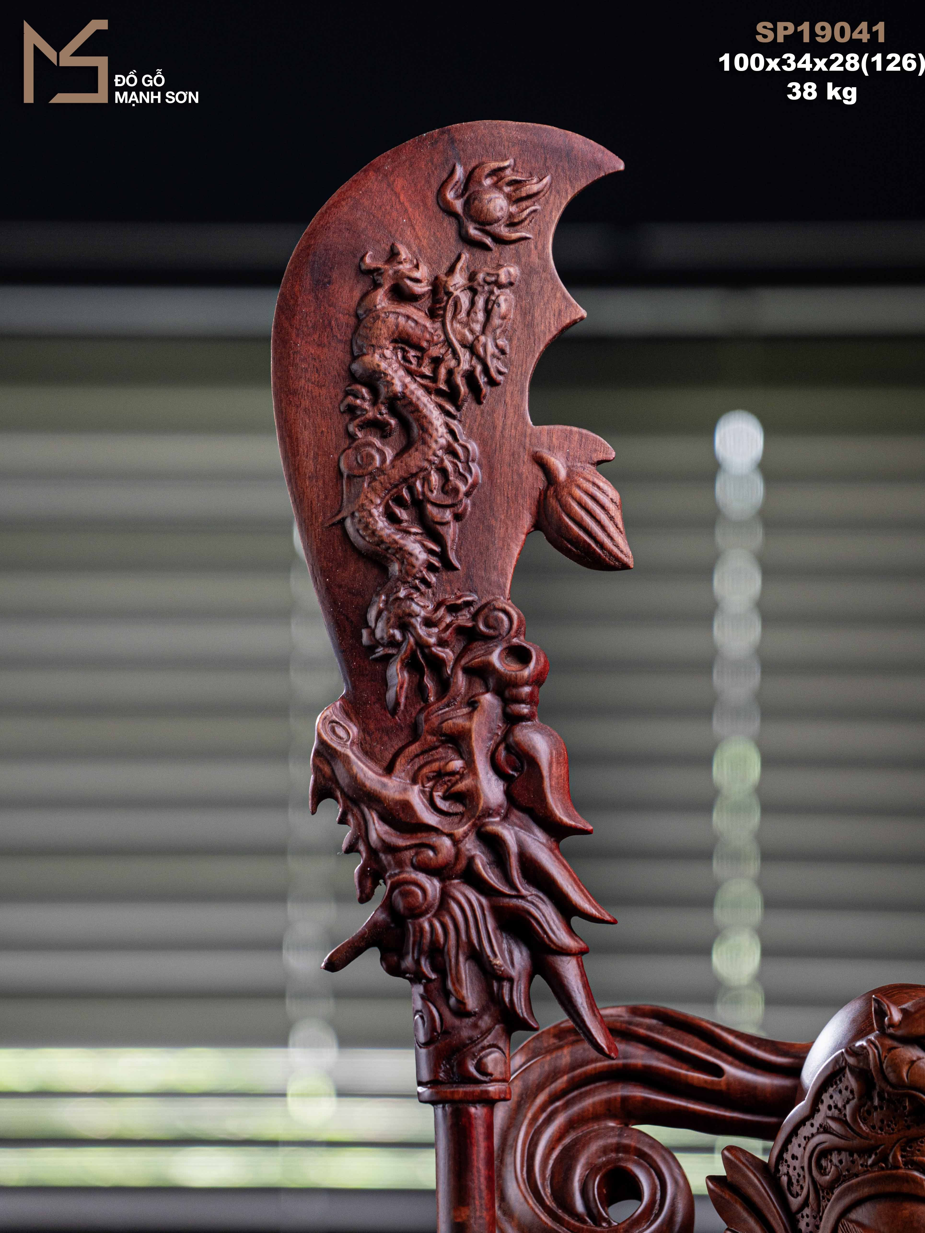 nổi bật