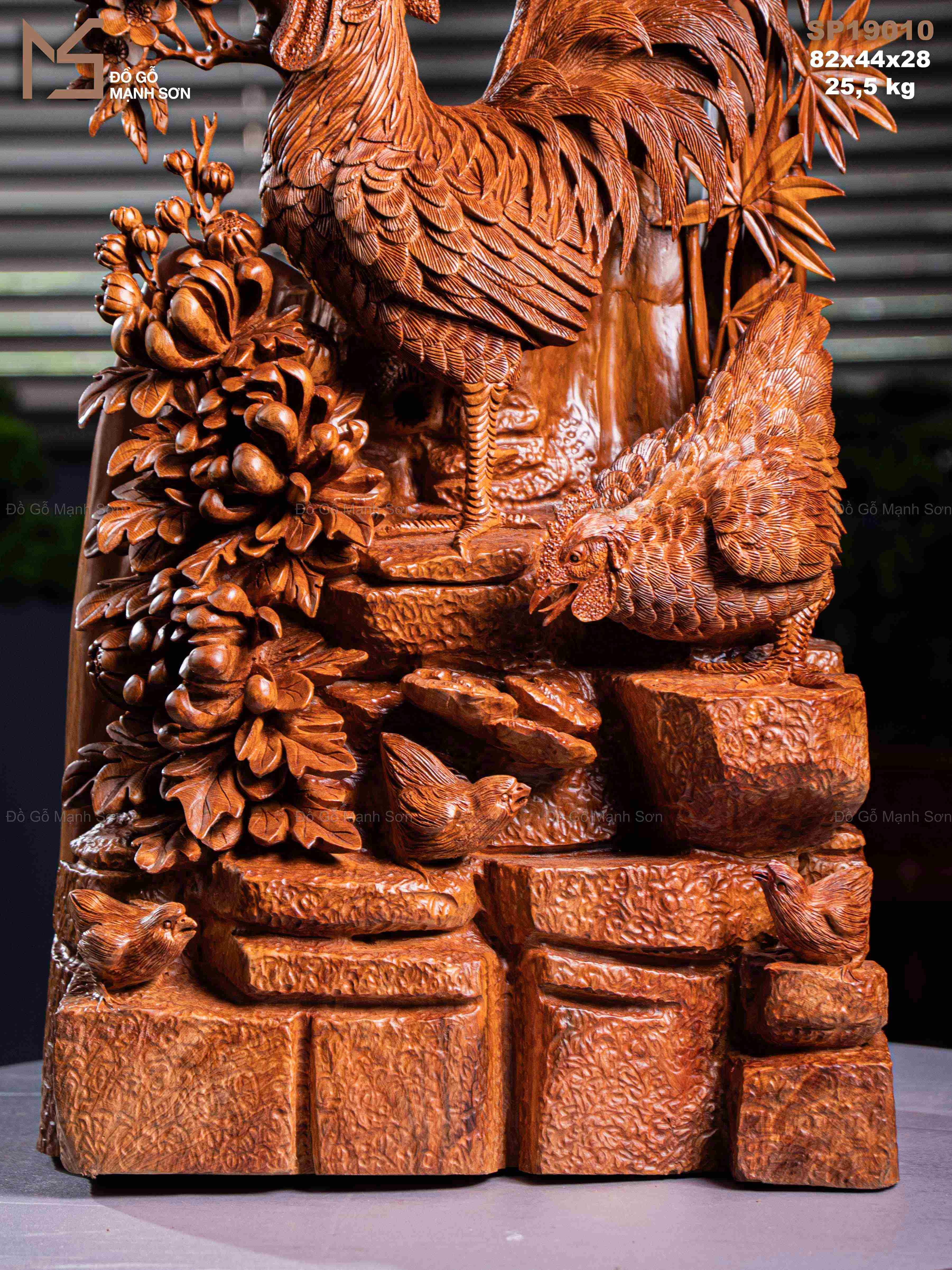 nổi bật