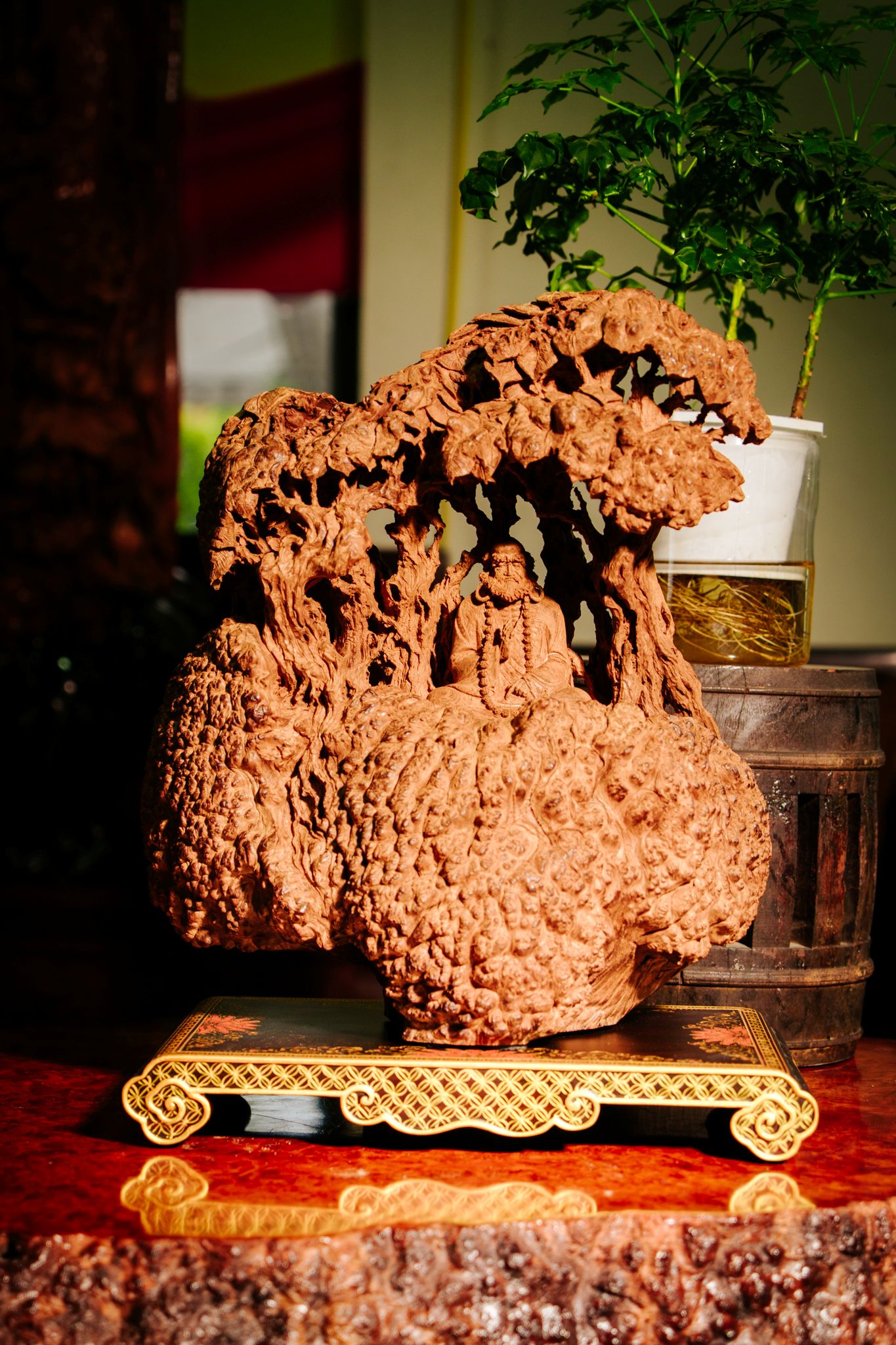 TƯỢNG ĐẠT MA NGỒI THIỀN NU NGỌC AM