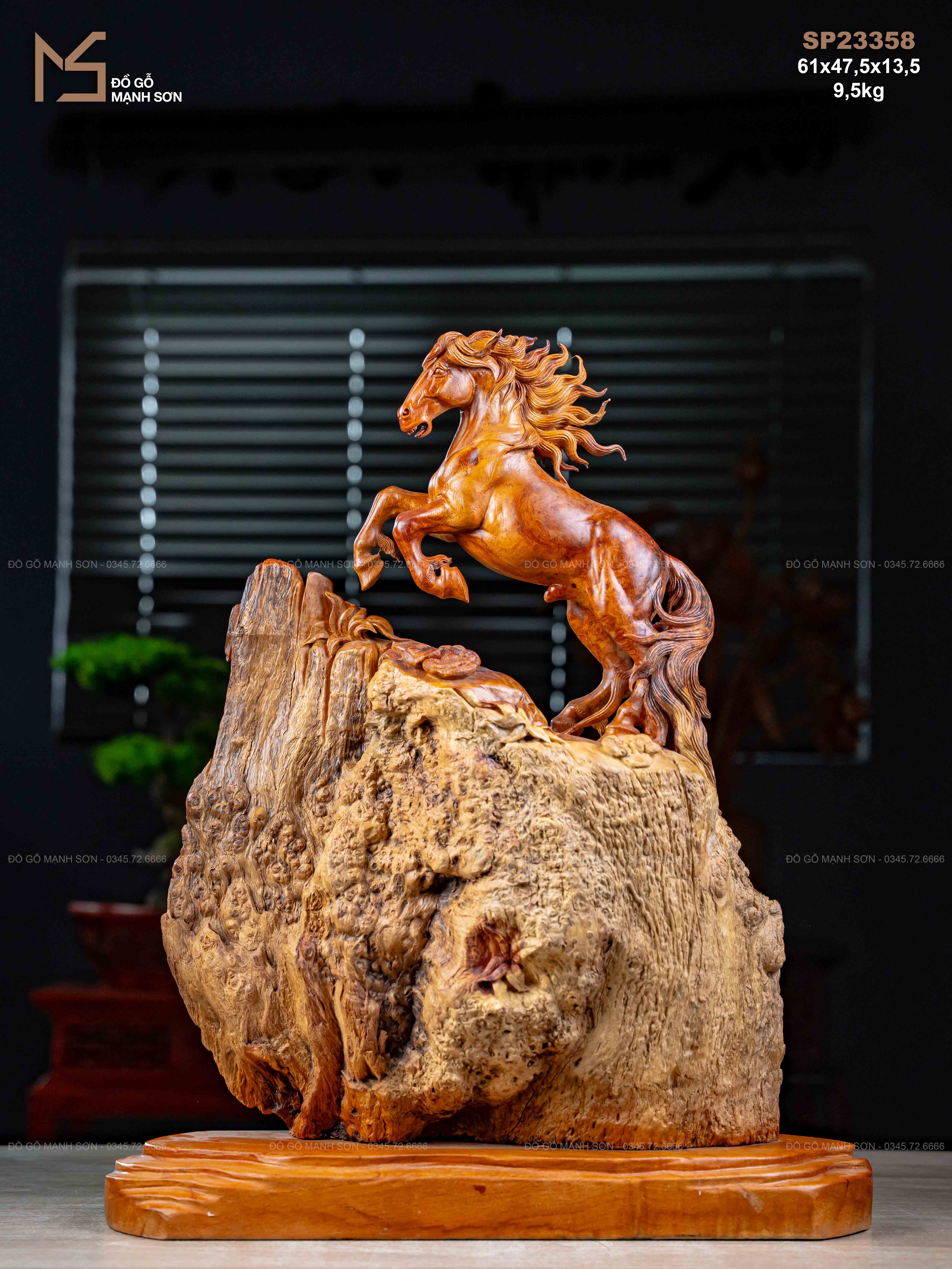 NHẤT MÃ NU HƯƠNG