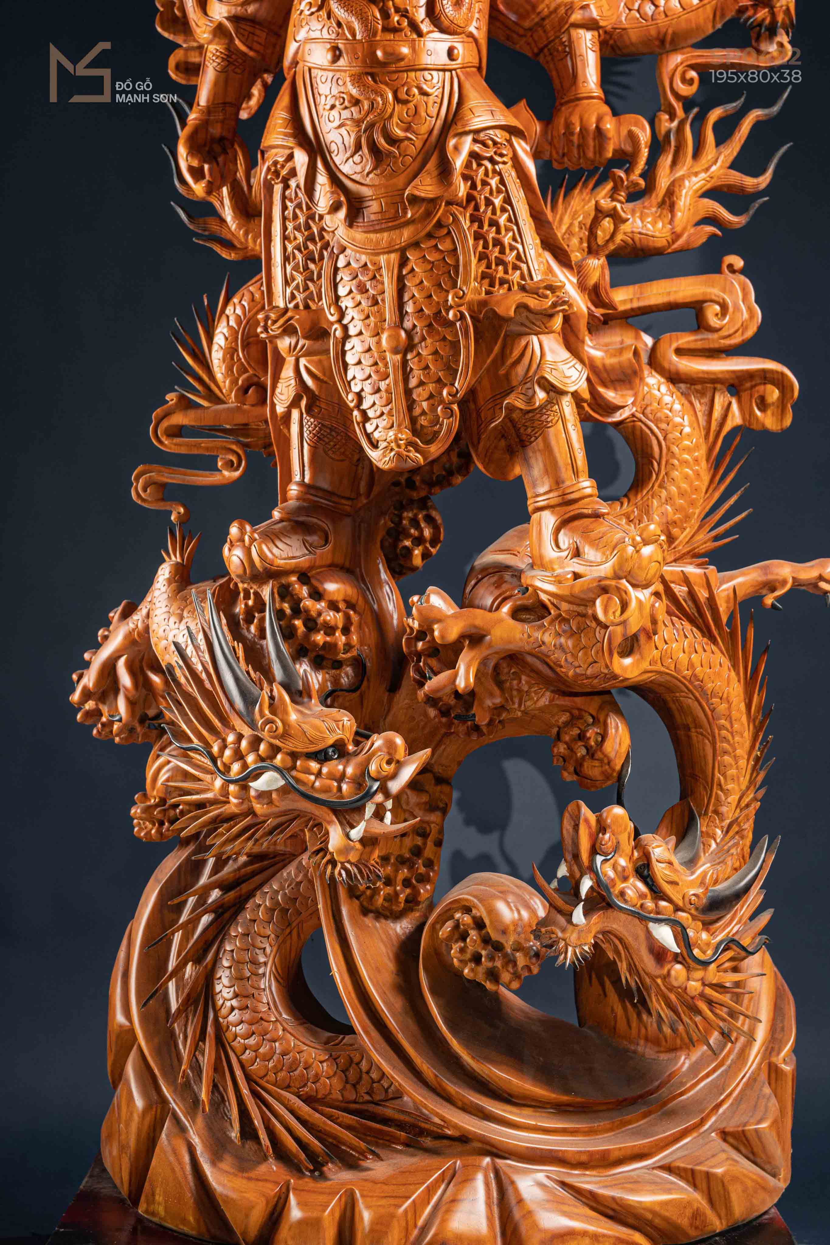 nổi bật