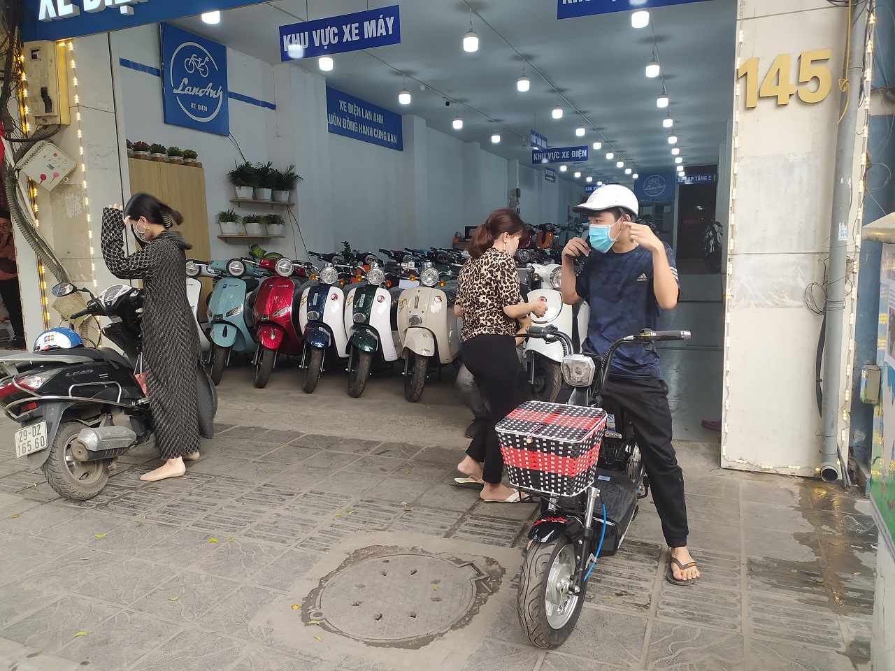 MUA XE ĐẠP ĐIỆN M133 TRẢ GÓP SIÊU NHANH SIÊU TIẾT KIỆM TẠI LAN ANH