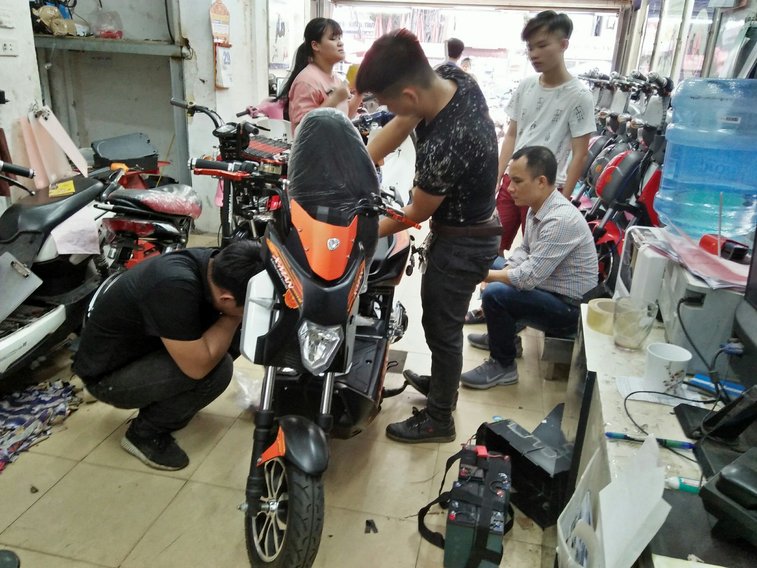 LƯU Ý NHẤT ĐỊNH PHẢI BIẾT KHI THAY ẮC QUY XE ĐIỆN XMEN