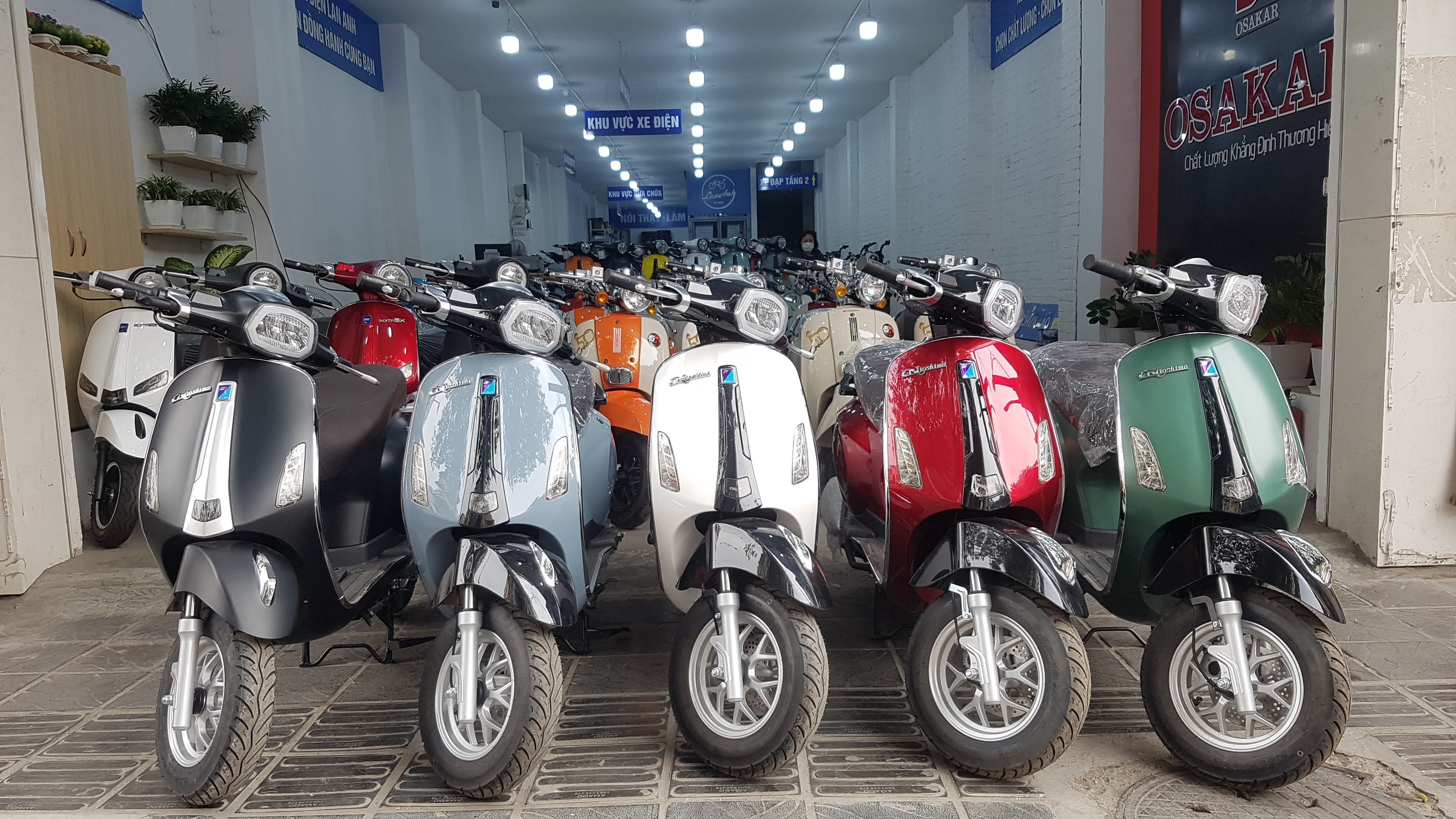 Xe máy điện Vespa Sunshine  2021