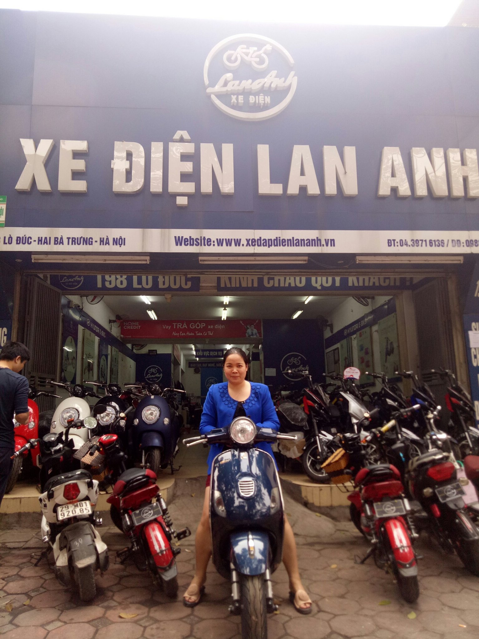 Xe máy điện Vespa Vecra LX 150-  ngọc nữ làng xe điện