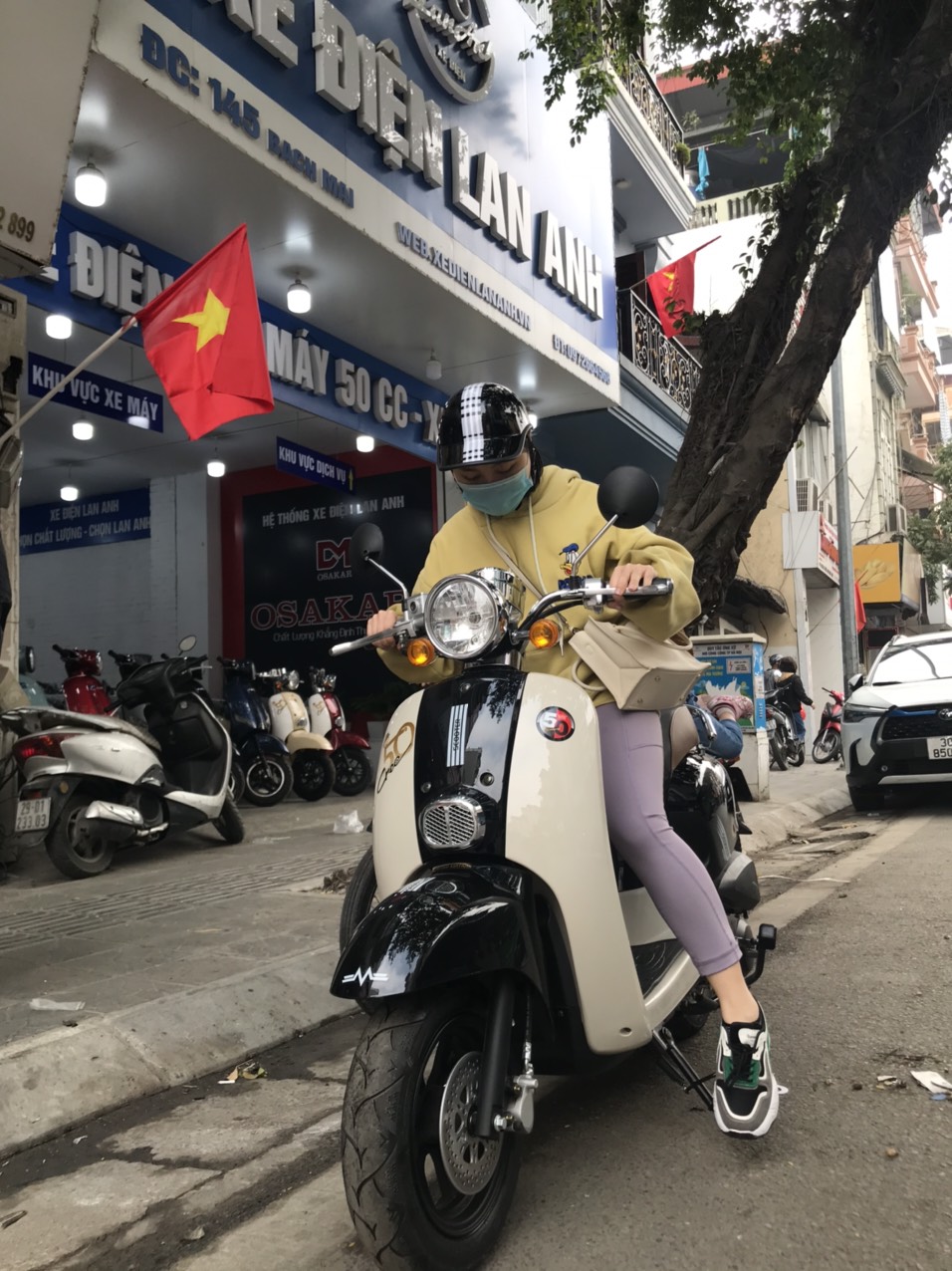 xe crea hyosung 50cc màu đen