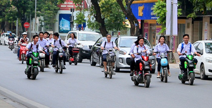 xe điện học sinh