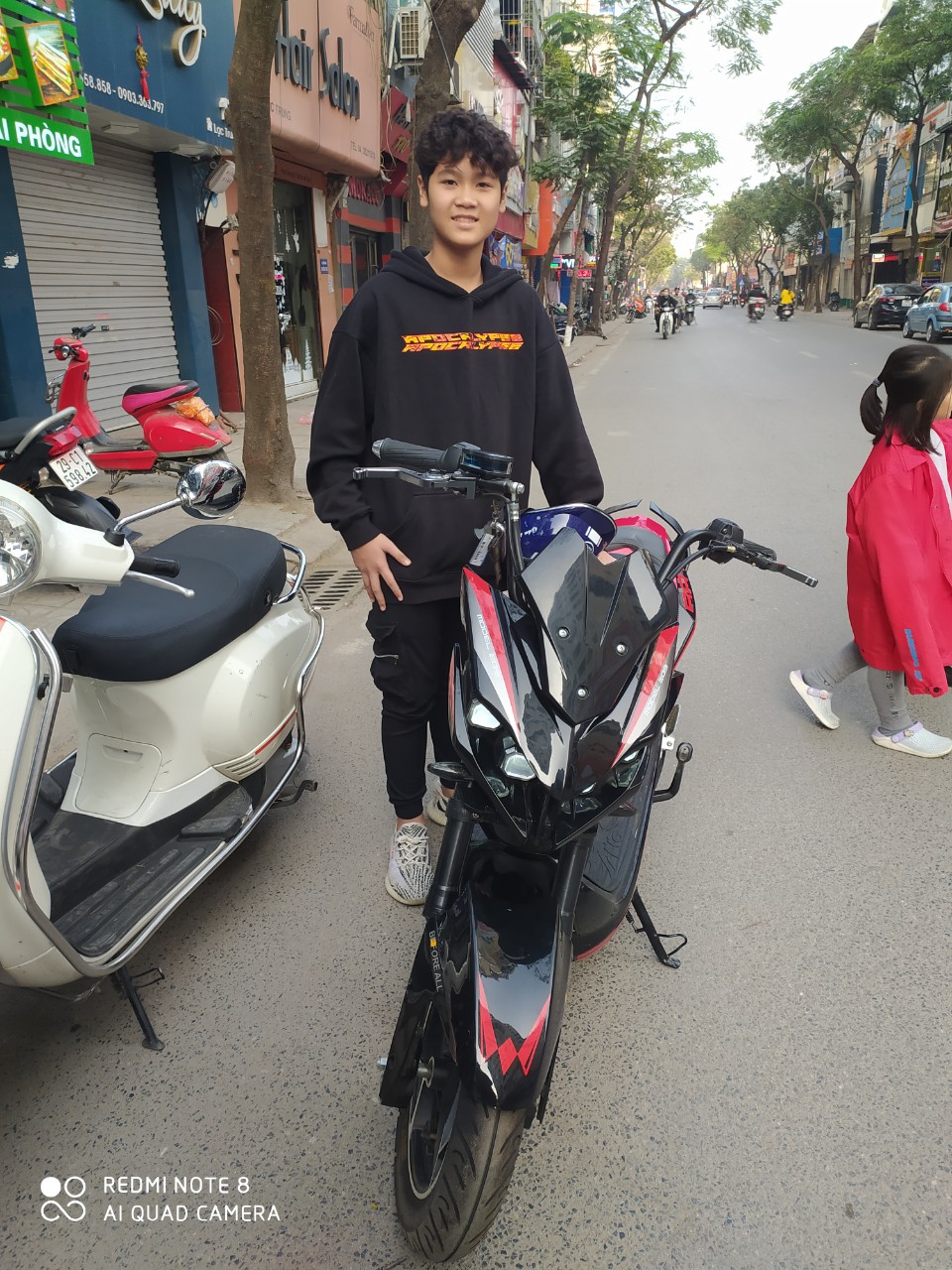 Xe máy điện Jeek Batman