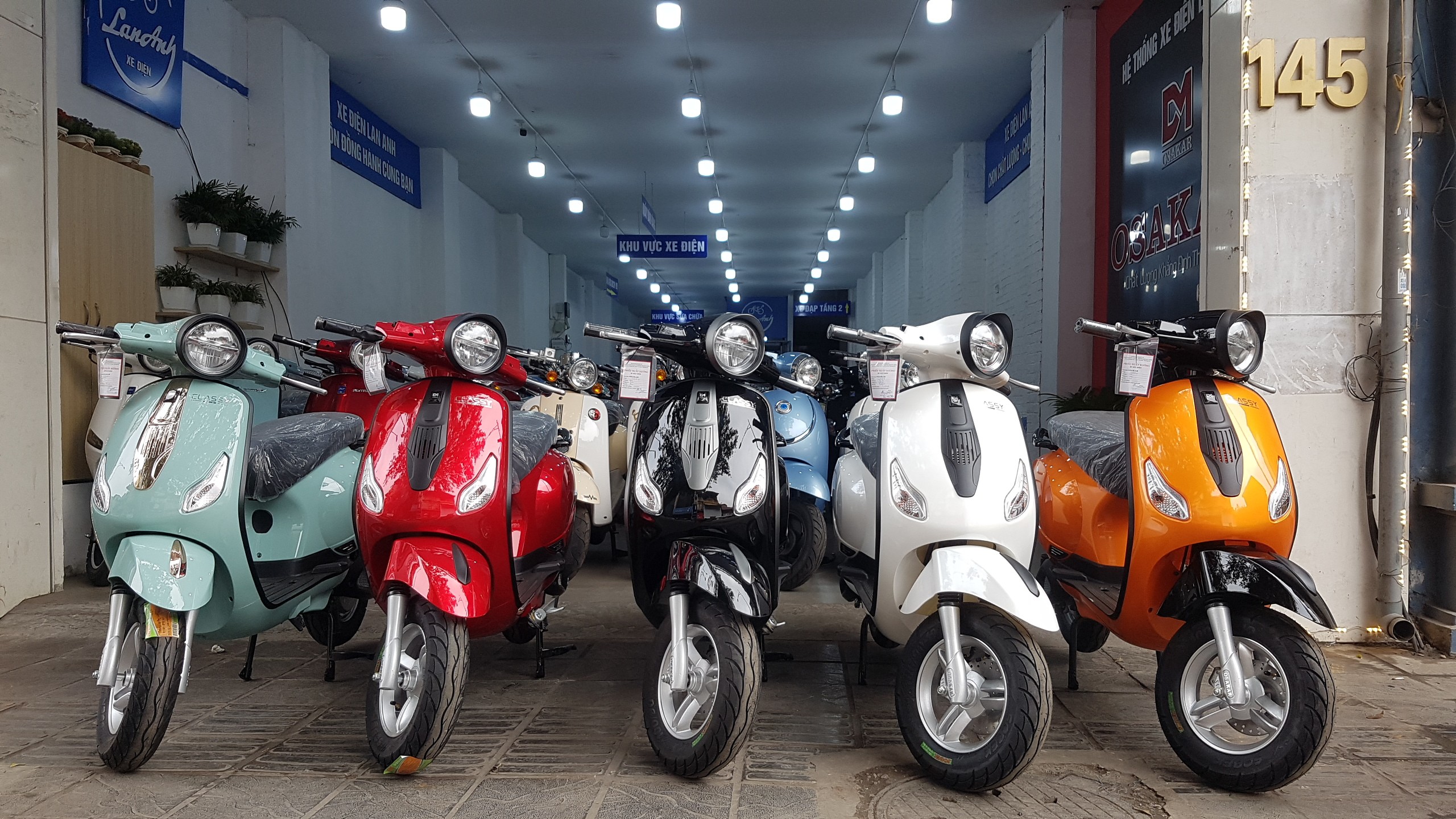 Sắc màu xe máy điện Vespa Classy rực rỡ