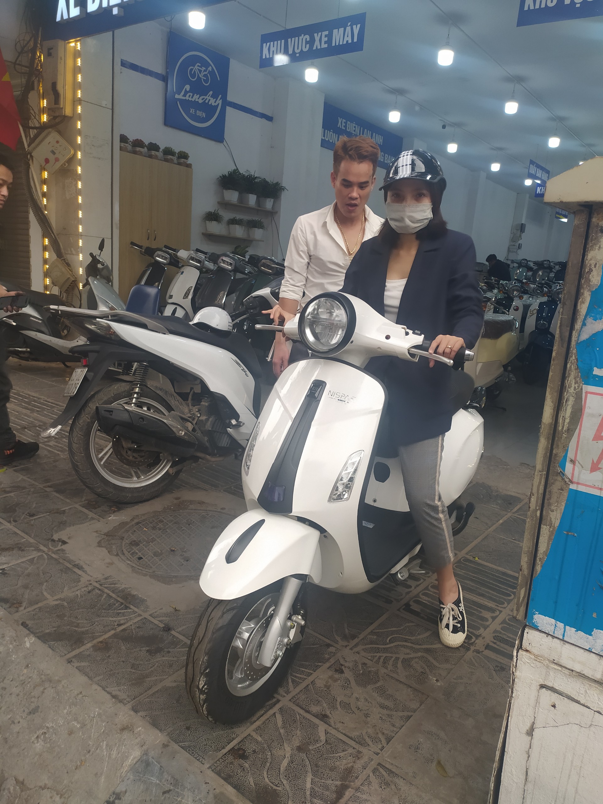 Vespa Nispa Sv - Xe điện Lan Anh