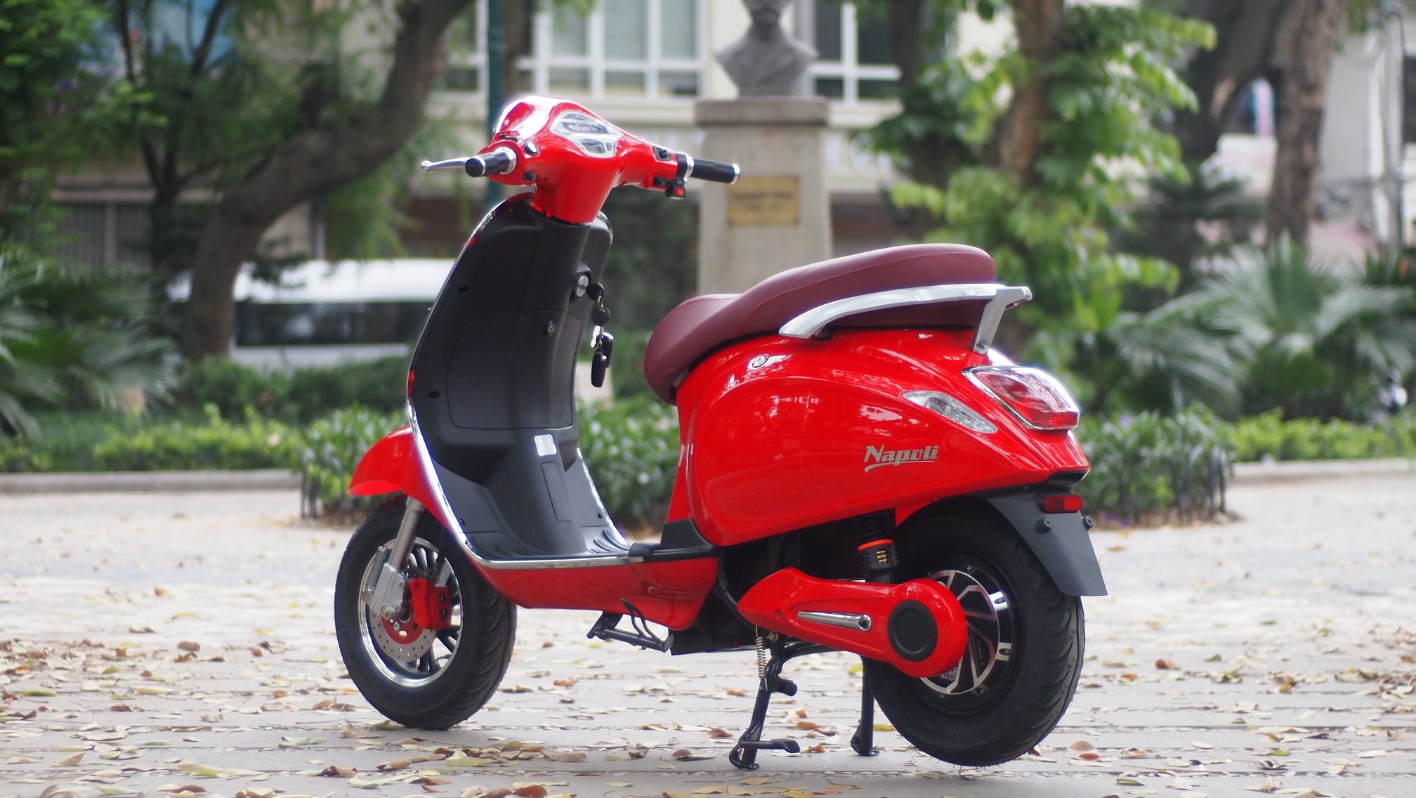 Xe điện Vespa Napoli