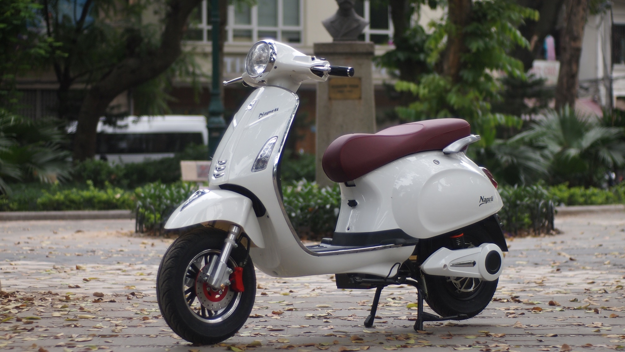 Xe điện Vespa Napoli