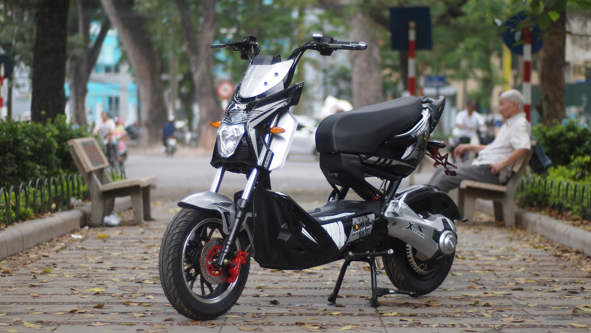 Xe máy điện Xmen City V