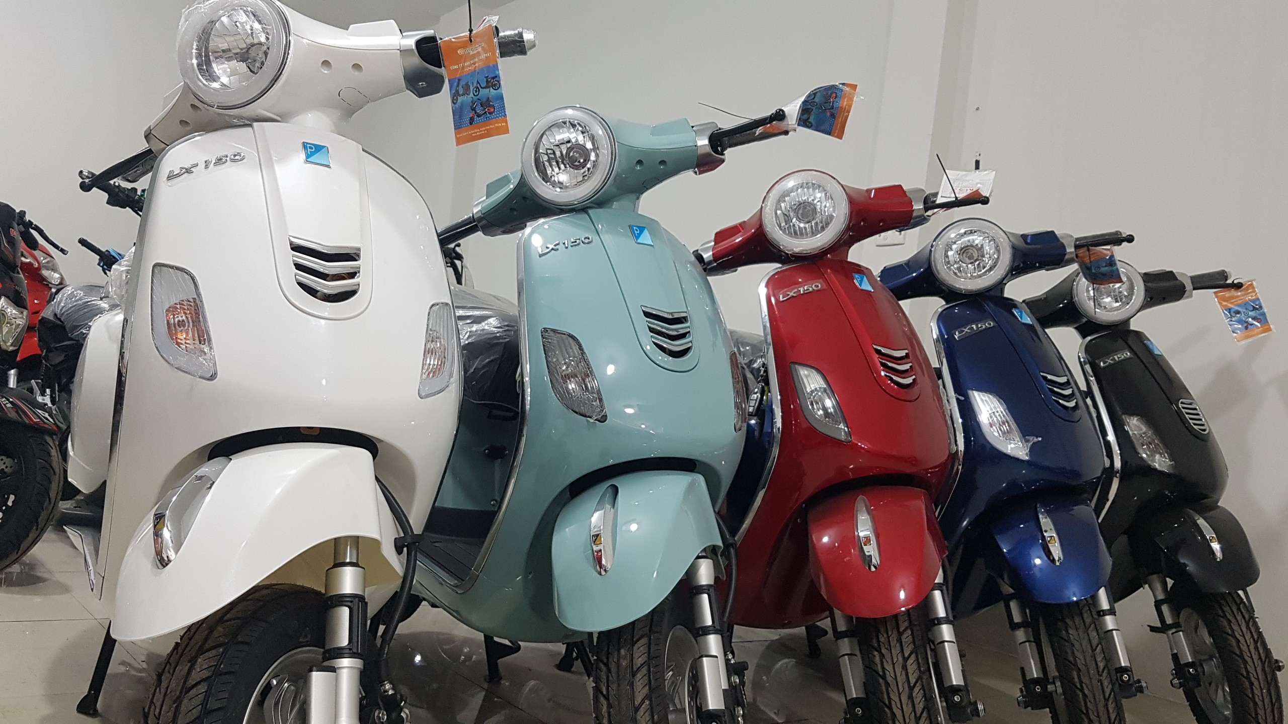 xe máy điện Vespa - Xe điện Lan Anh