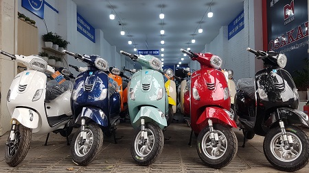 xe máy điện Vespa LX150 limited