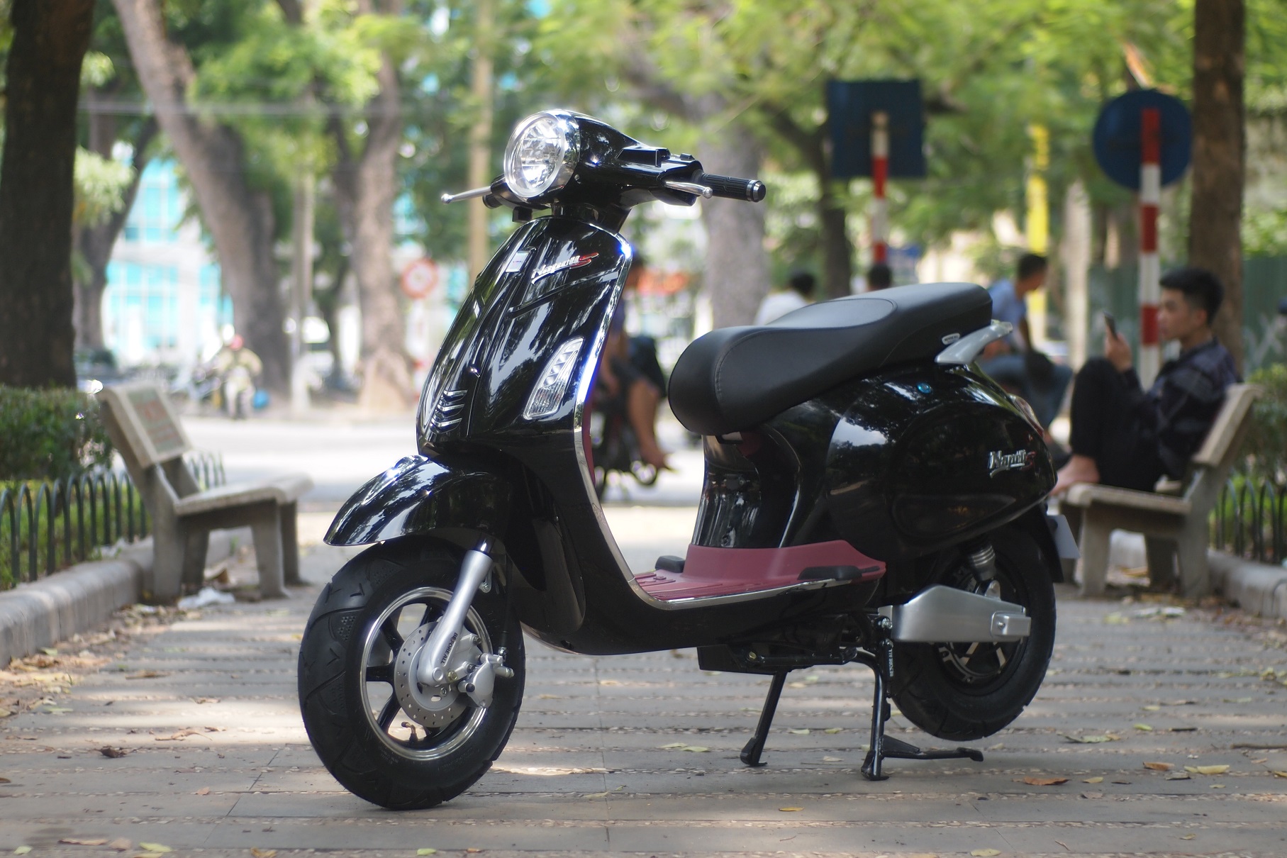 Xe máy điện Vespa Napoli S