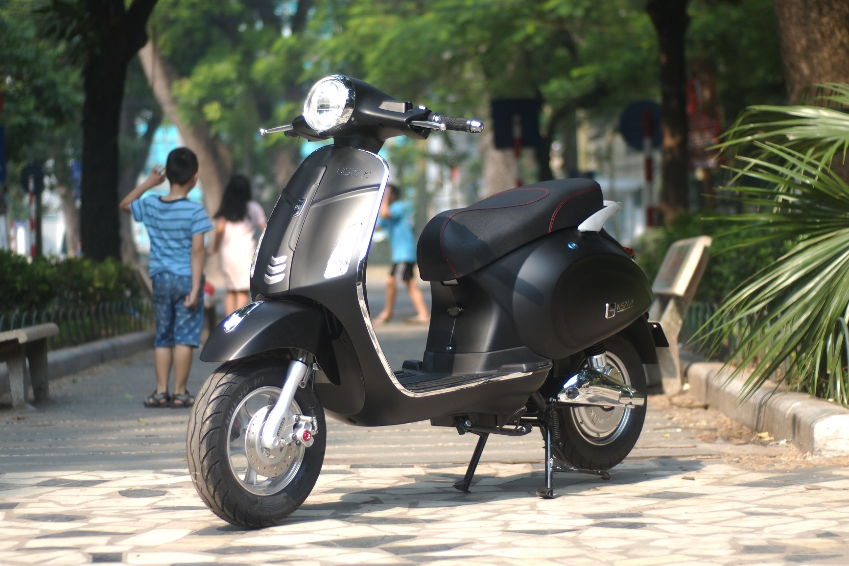 Xe máy điện Vespa Osakar