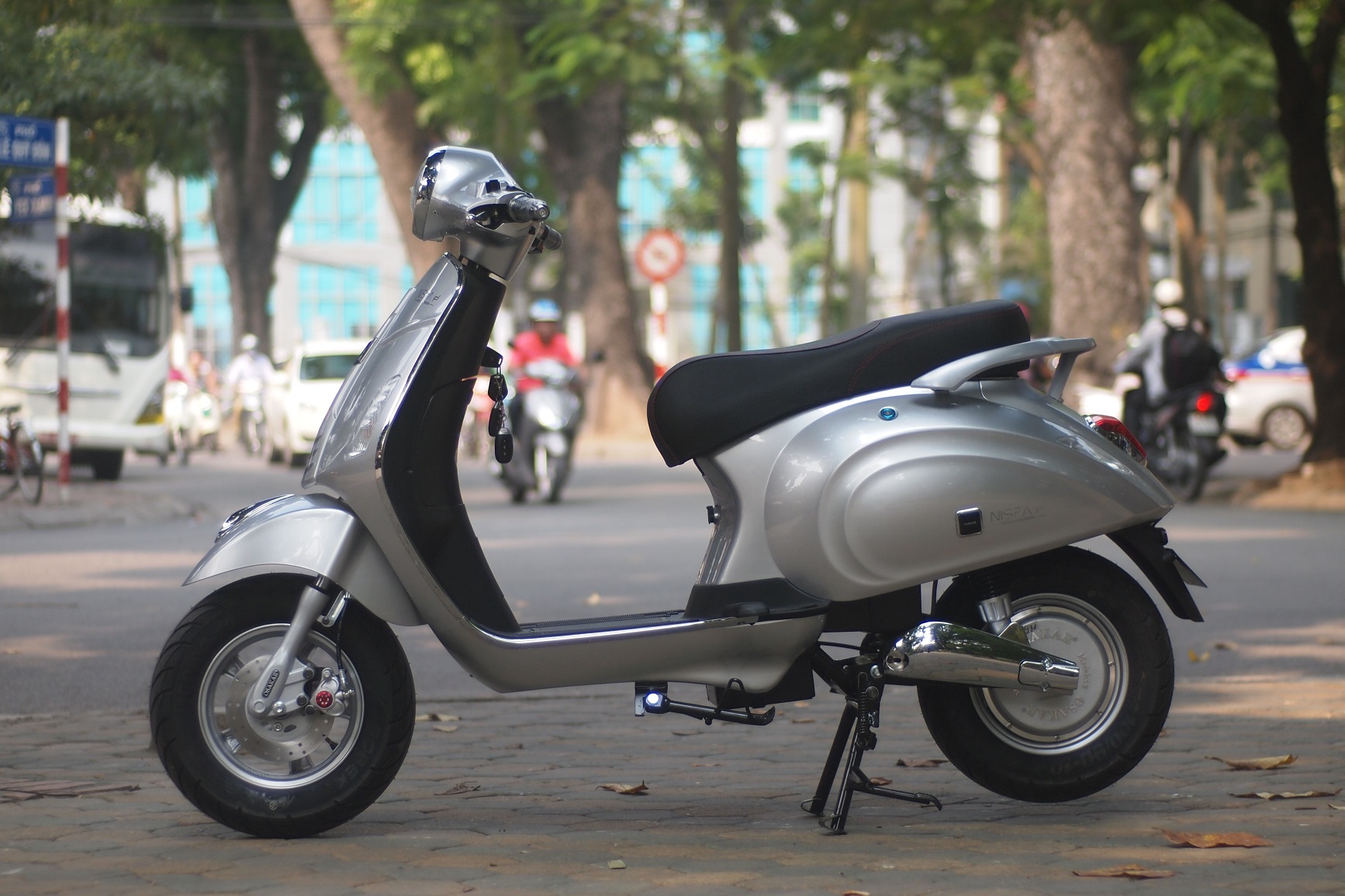 Xe máy điện Vespa Osakar