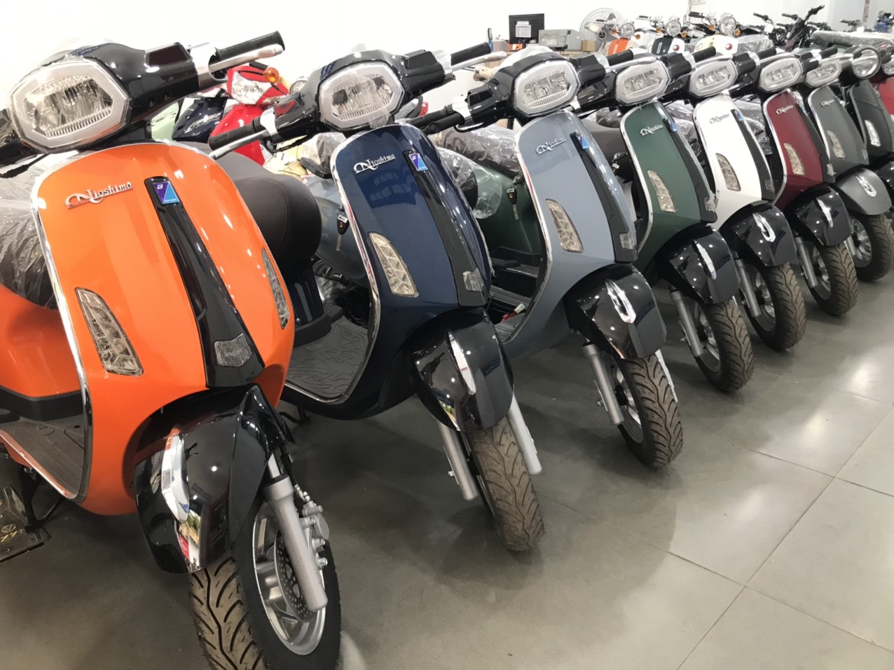 xe Vespa 50cc- Xe điện Lan Anh
