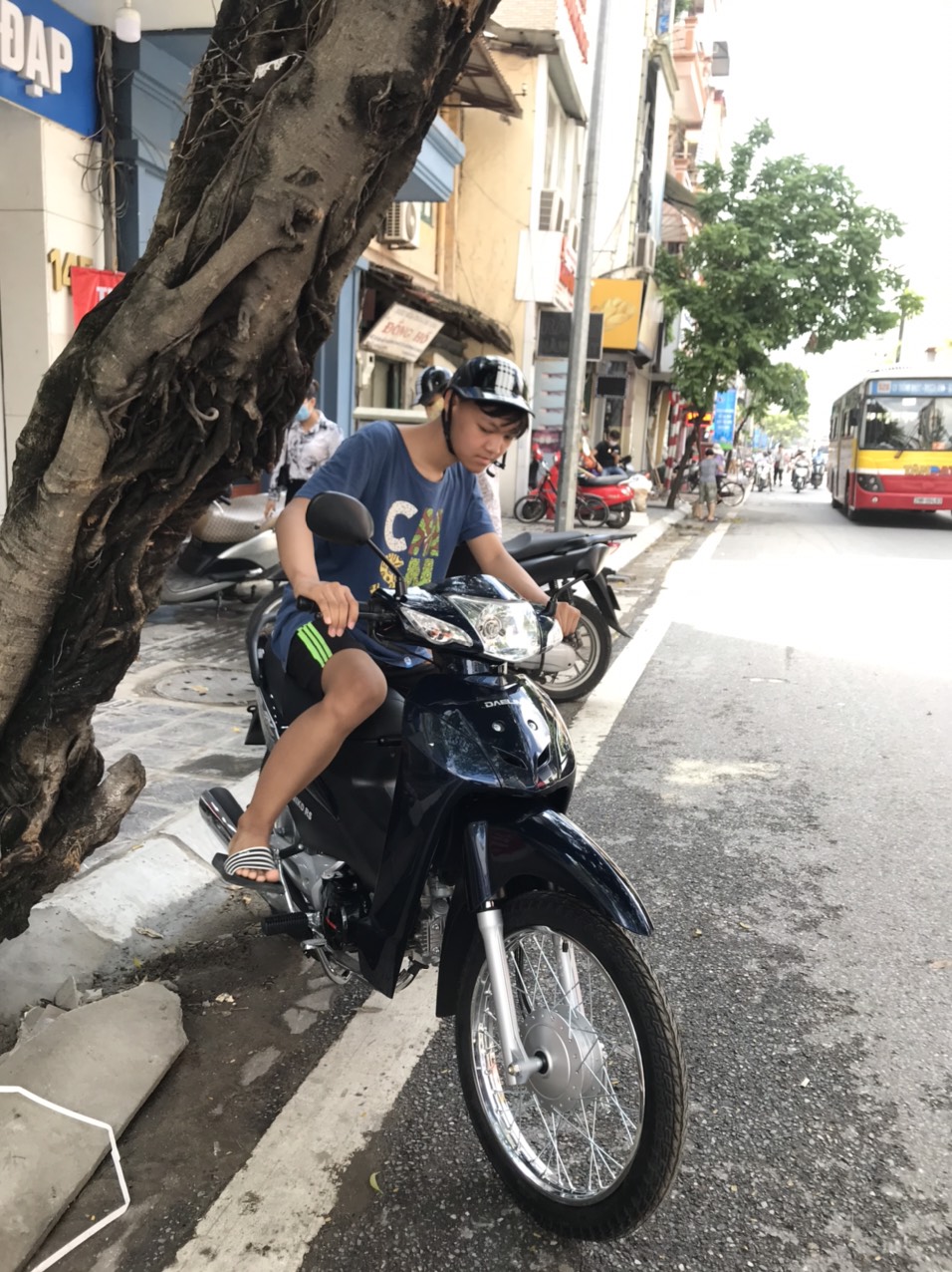 Wave 50cc - Xe điện Lan Anh